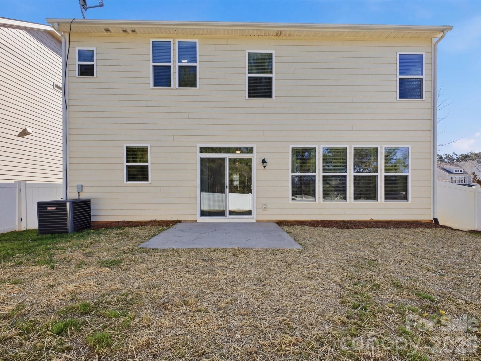 1037 Pennington Drive — Lancaster