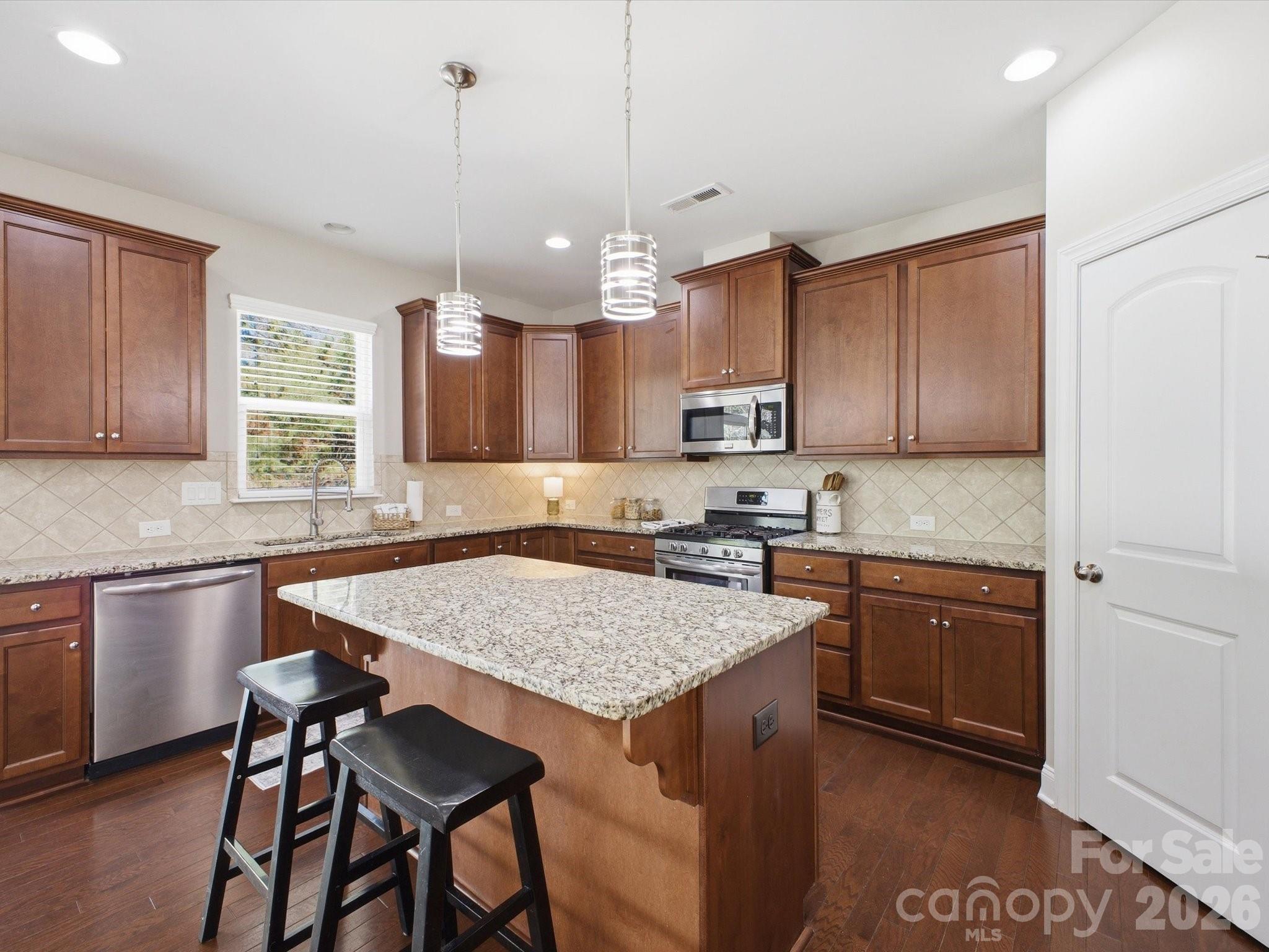 1037 Pennington Drive — Lancaster