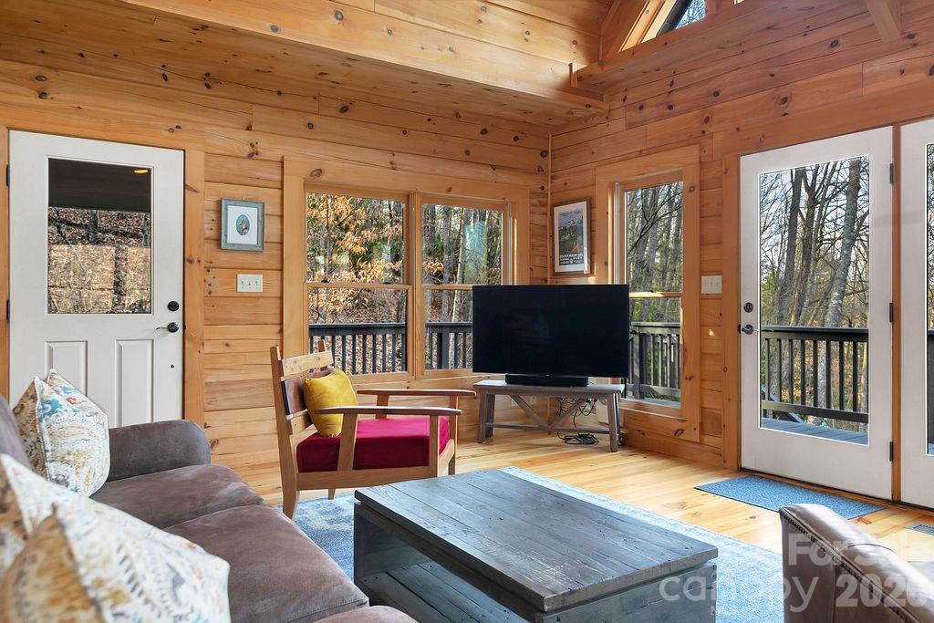 130 Greenfield Circle — Brevard