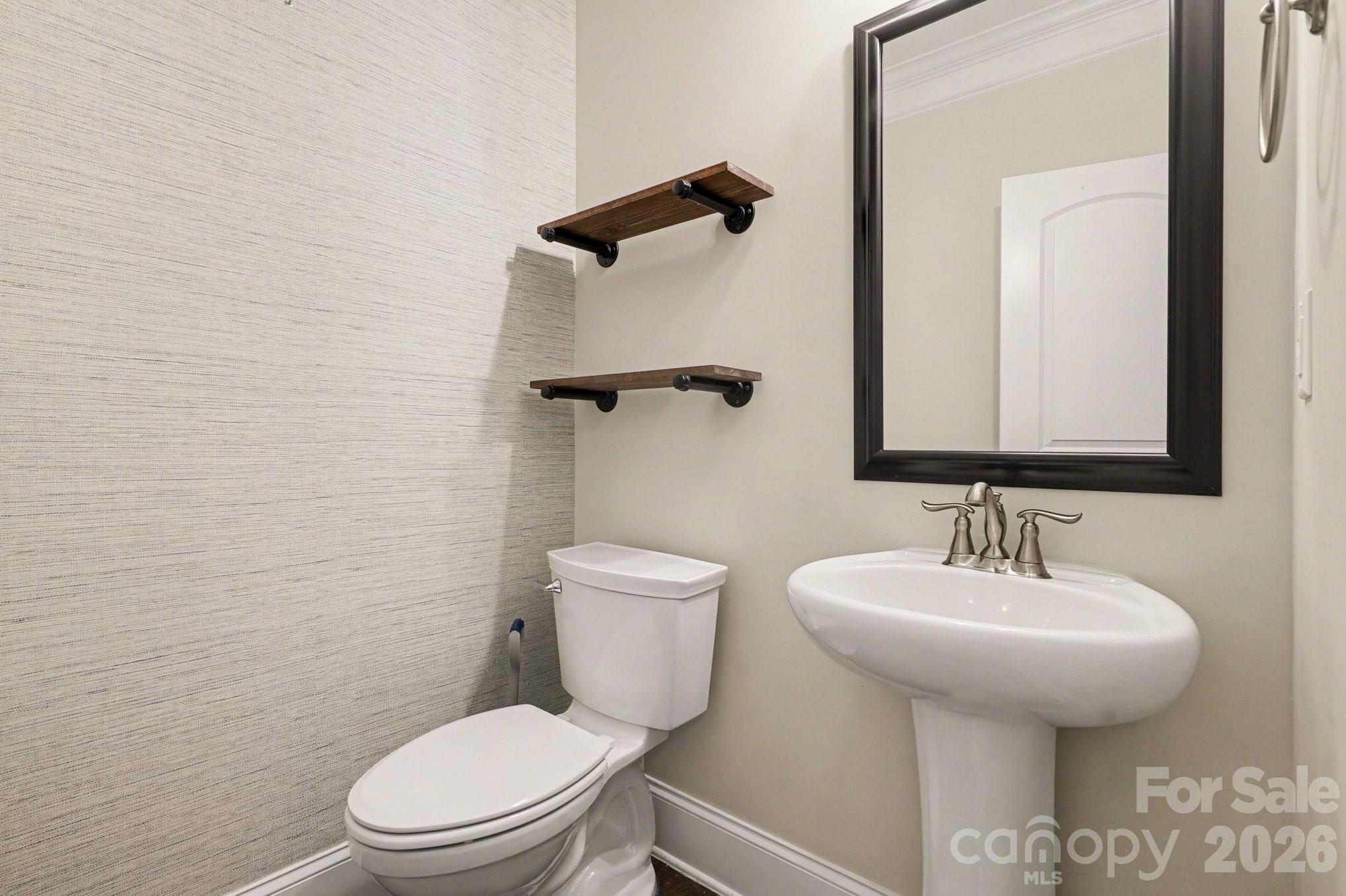 10885 Greenvale Drive — Harrisburg