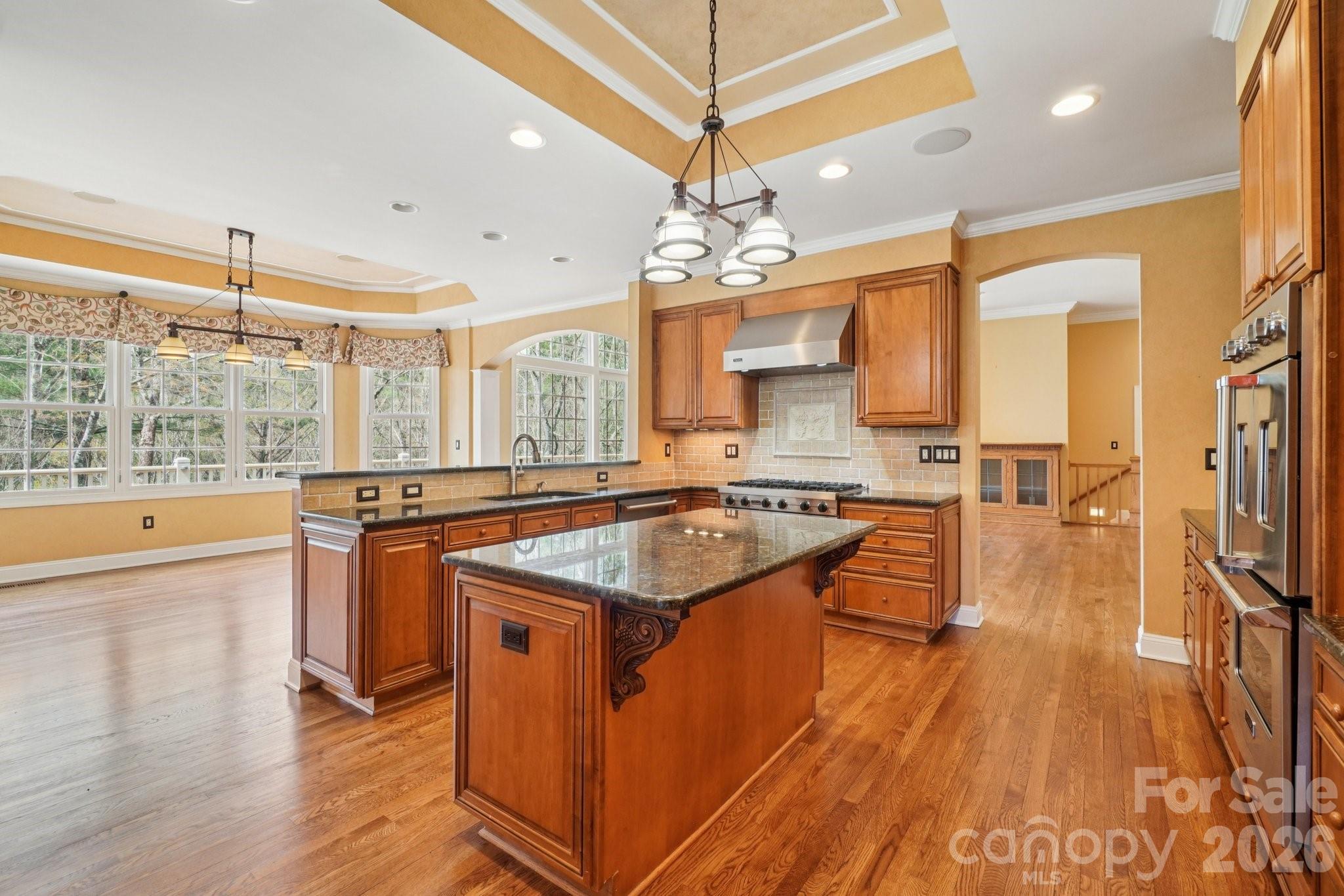 304 Pine Forest Trace — Hendersonville