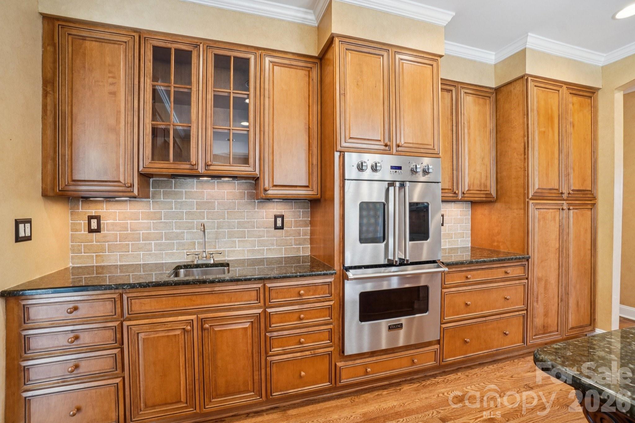 304 Pine Forest Trace — Hendersonville