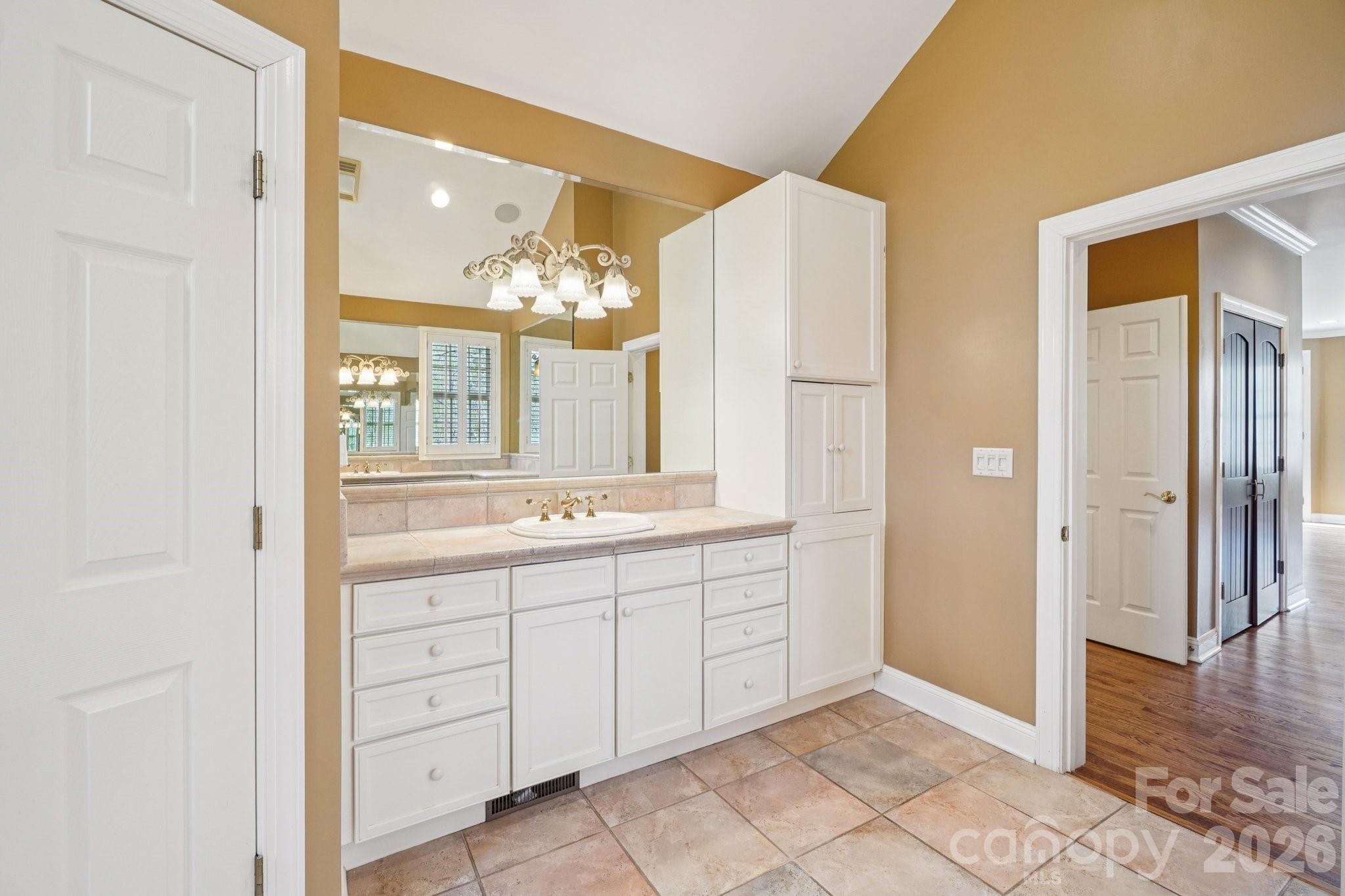 304 Pine Forest Trace — Hendersonville