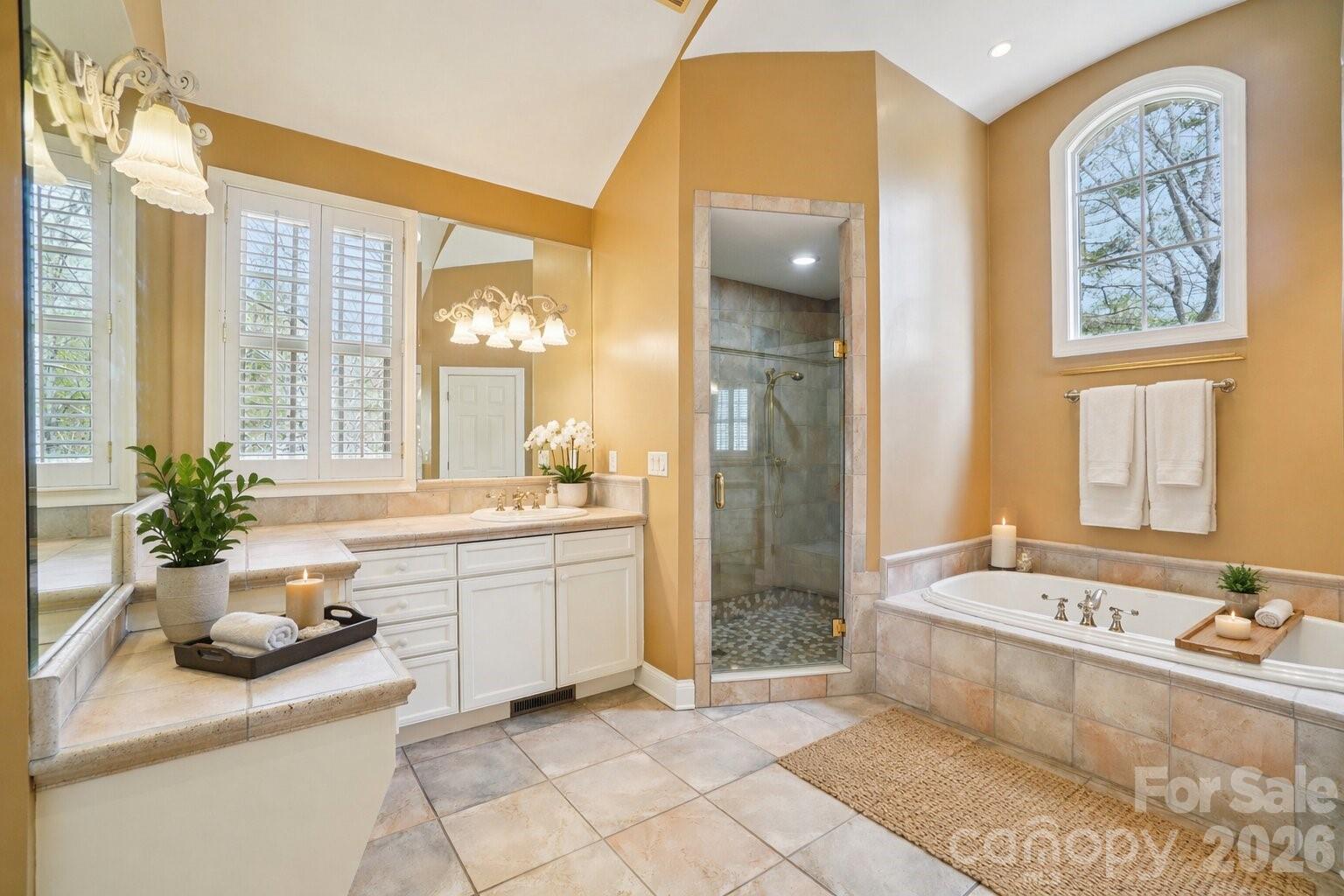 304 Pine Forest Trace — Hendersonville