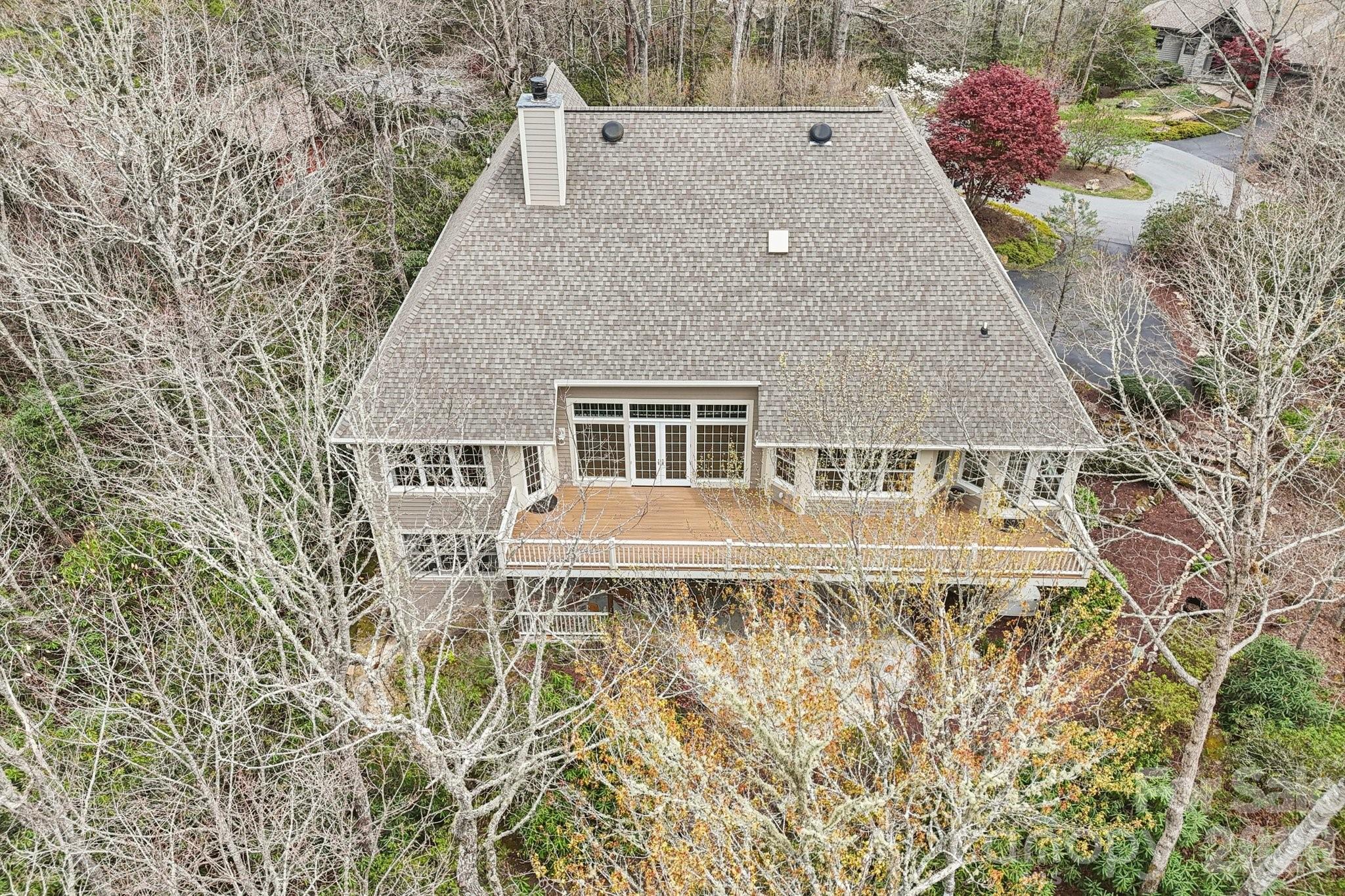 304 Pine Forest Trace — Hendersonville