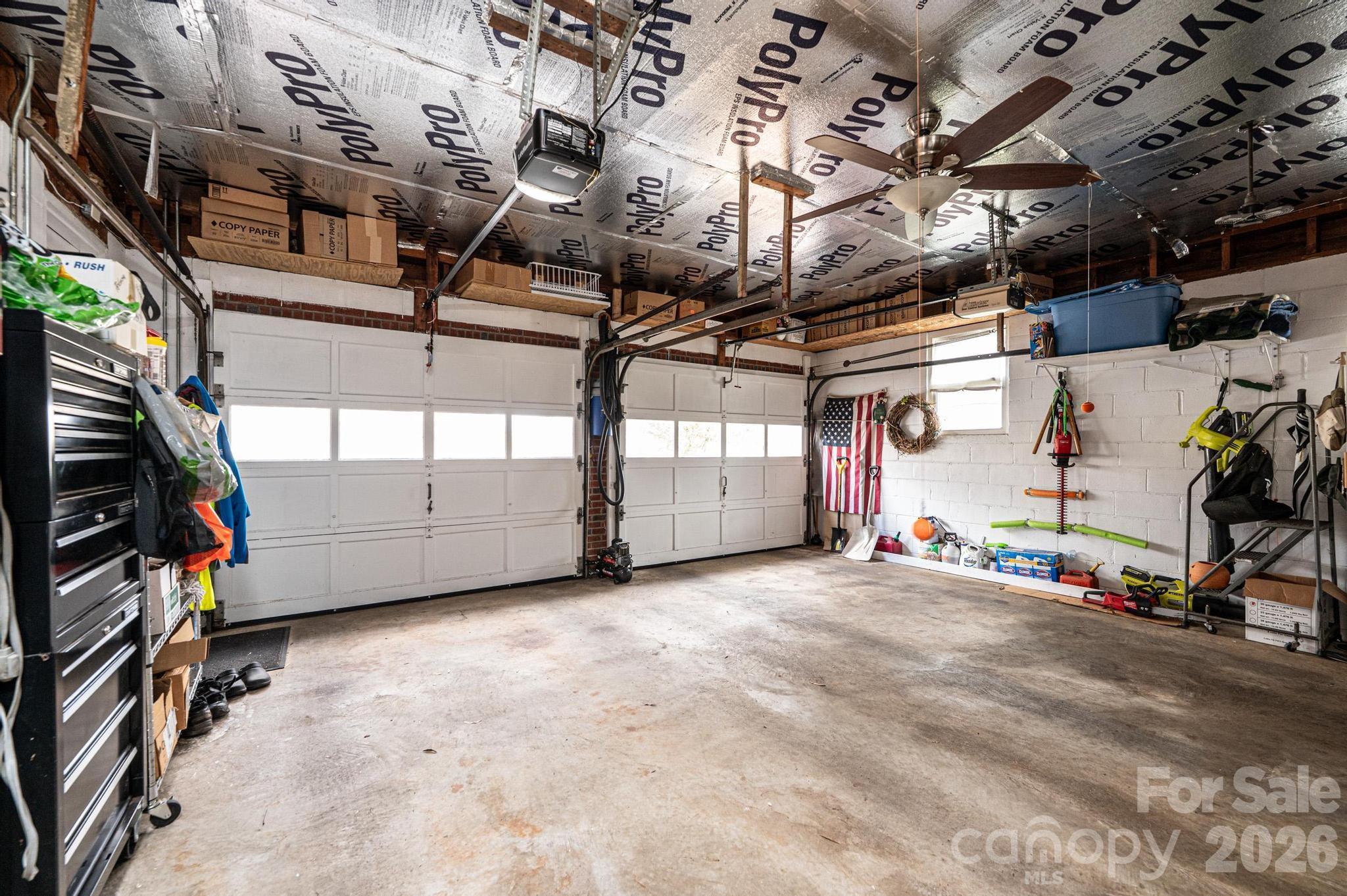 1724 2nd Avenue NW — Hickory