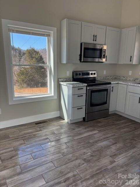 17 Red Leaf Road — Asheville