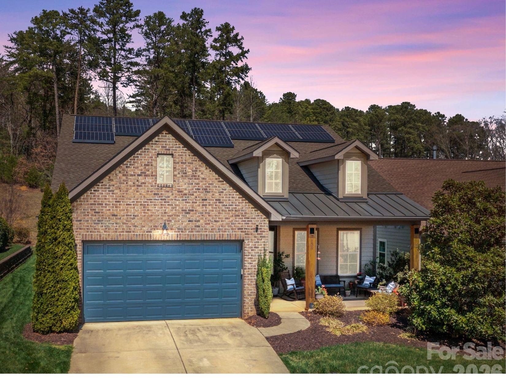 7139 Hanging Rock Court — Denver