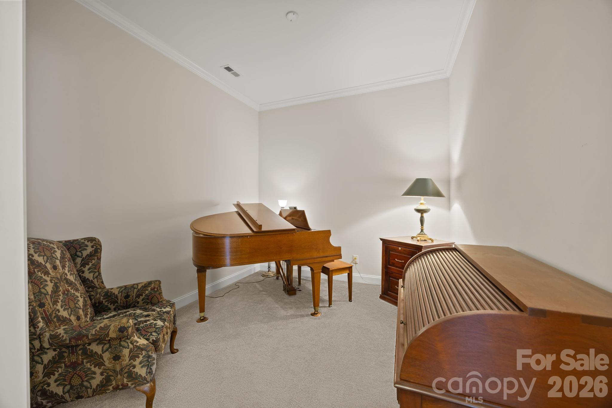 7139 Hanging Rock Court — Denver
