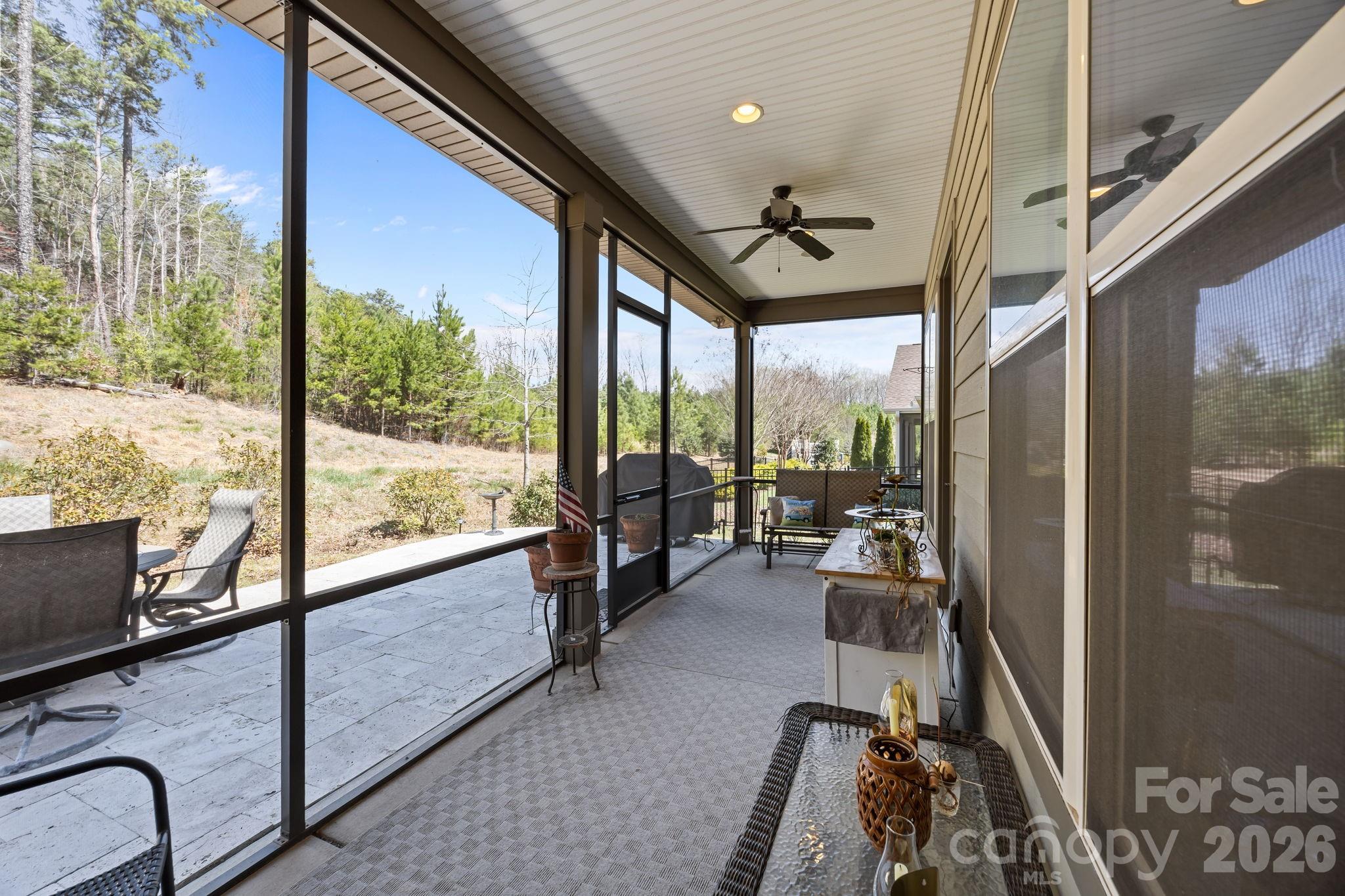 7139 Hanging Rock Court — Denver