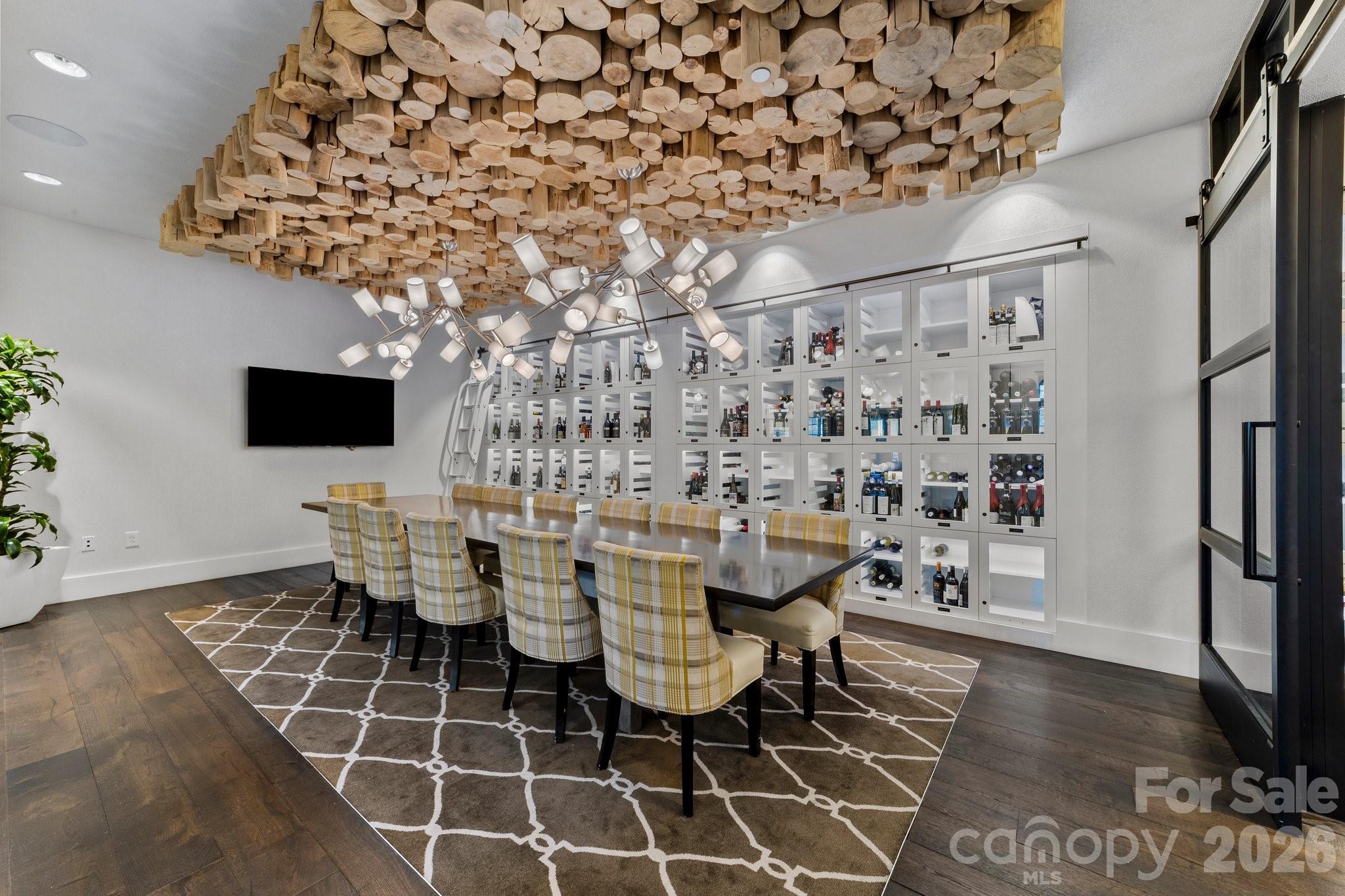 7139 Hanging Rock Court — Denver