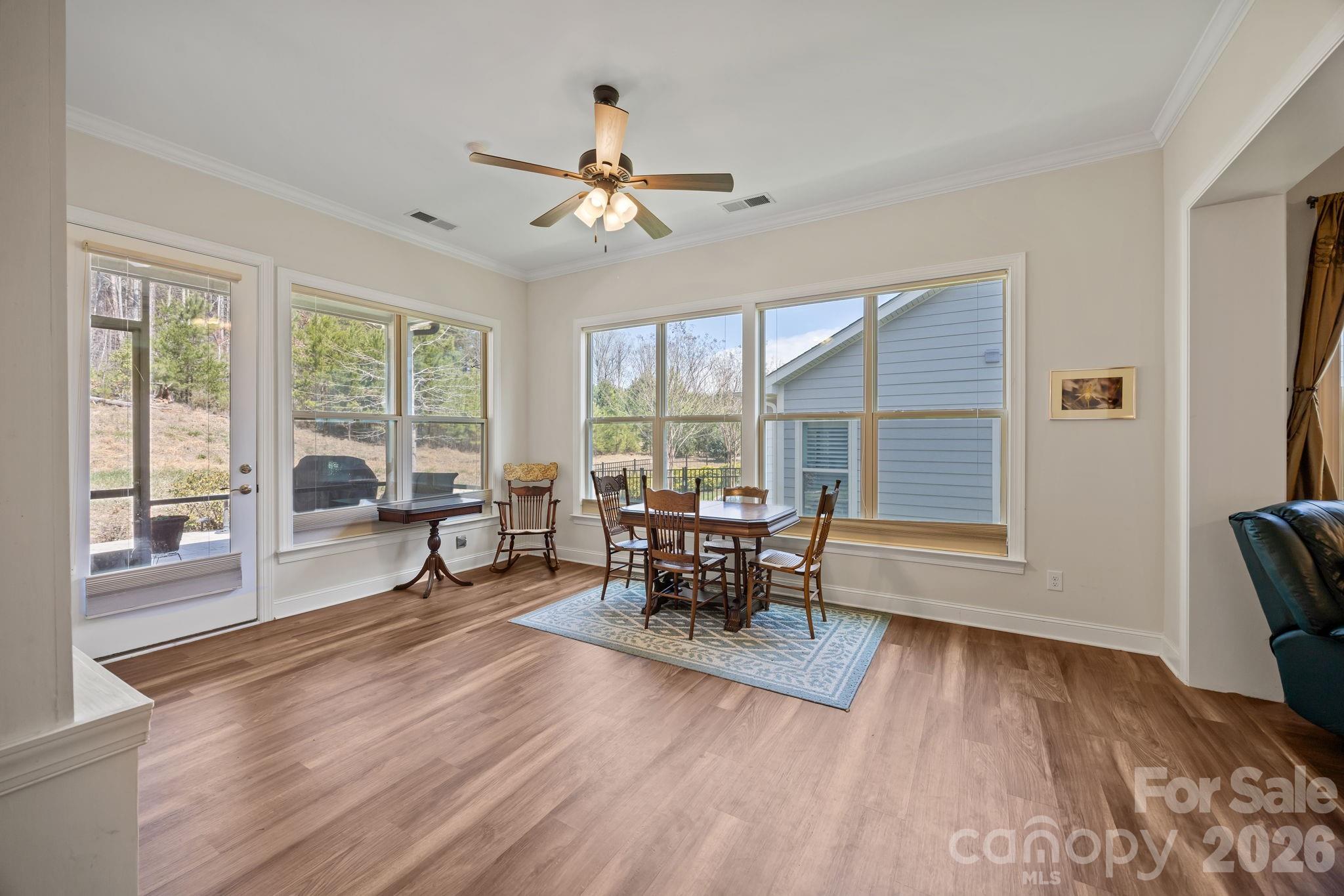 7139 Hanging Rock Court — Denver