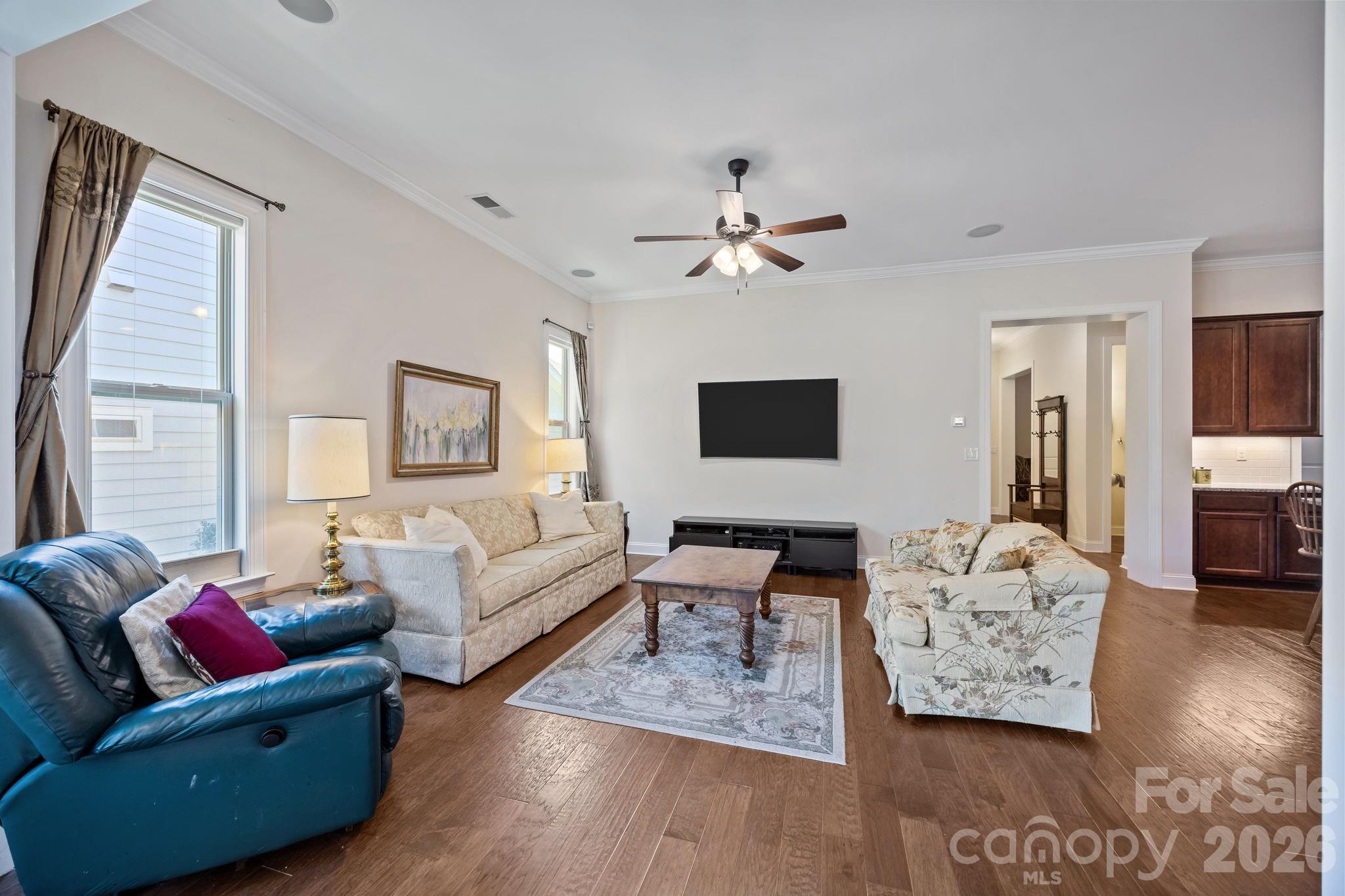 7139 Hanging Rock Court — Denver