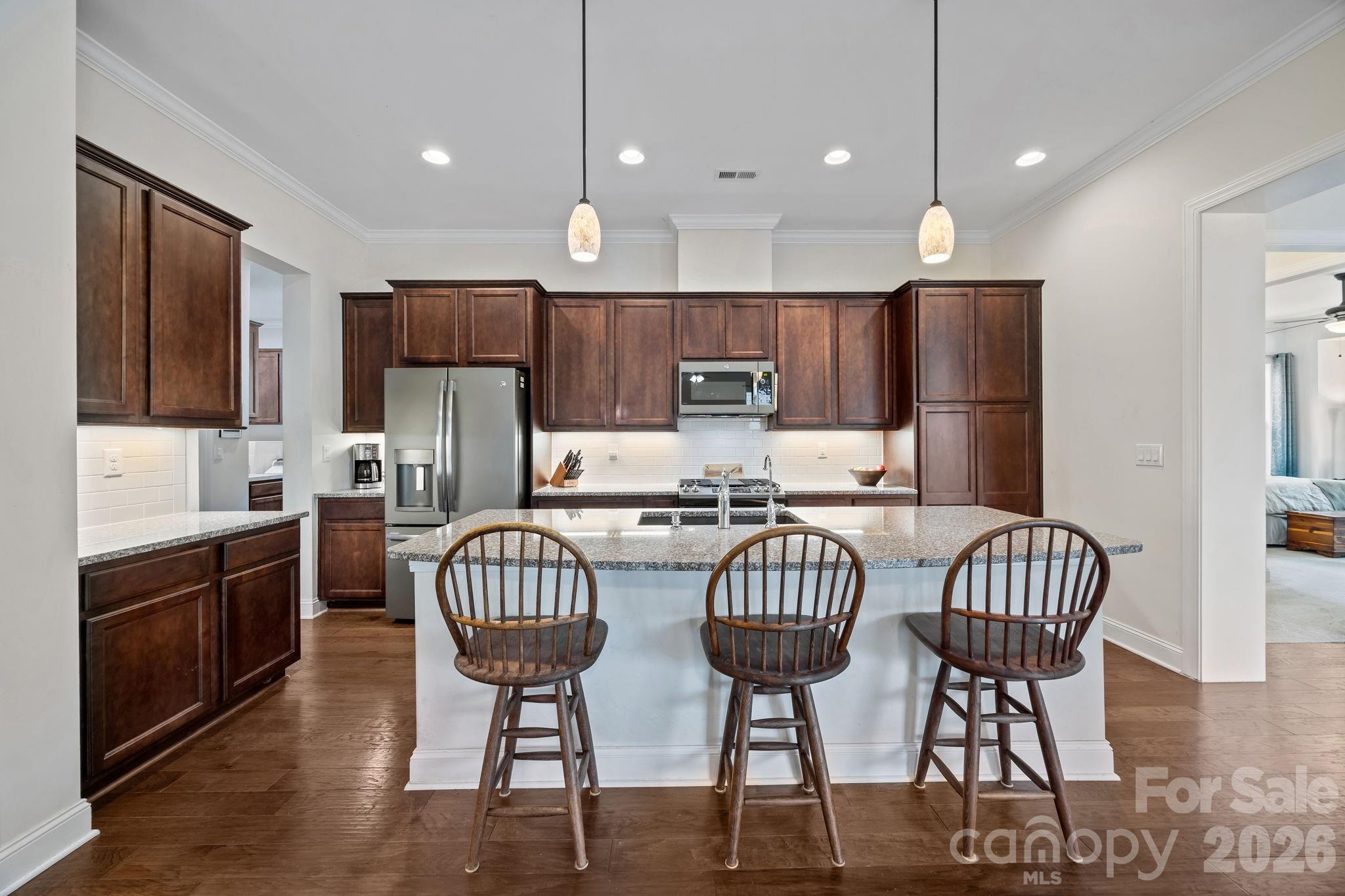 7139 Hanging Rock Court — Denver