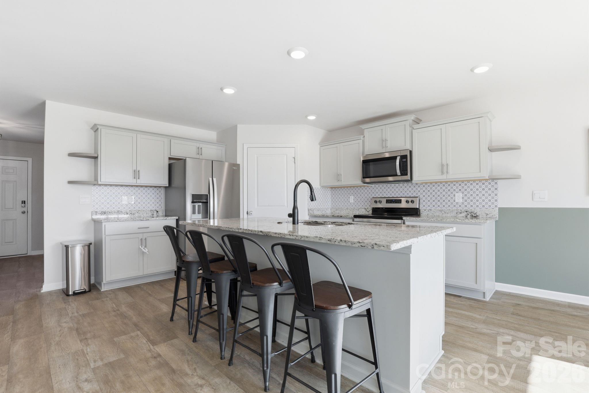221 Culloden Drive — Mocksville