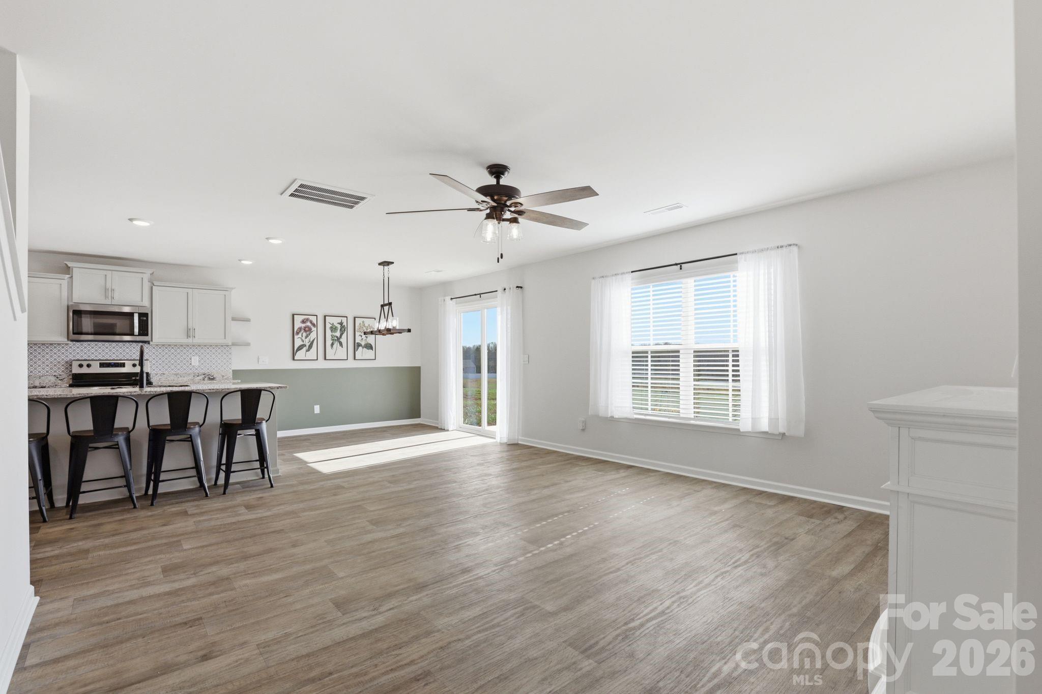 221 Culloden Drive — Mocksville
