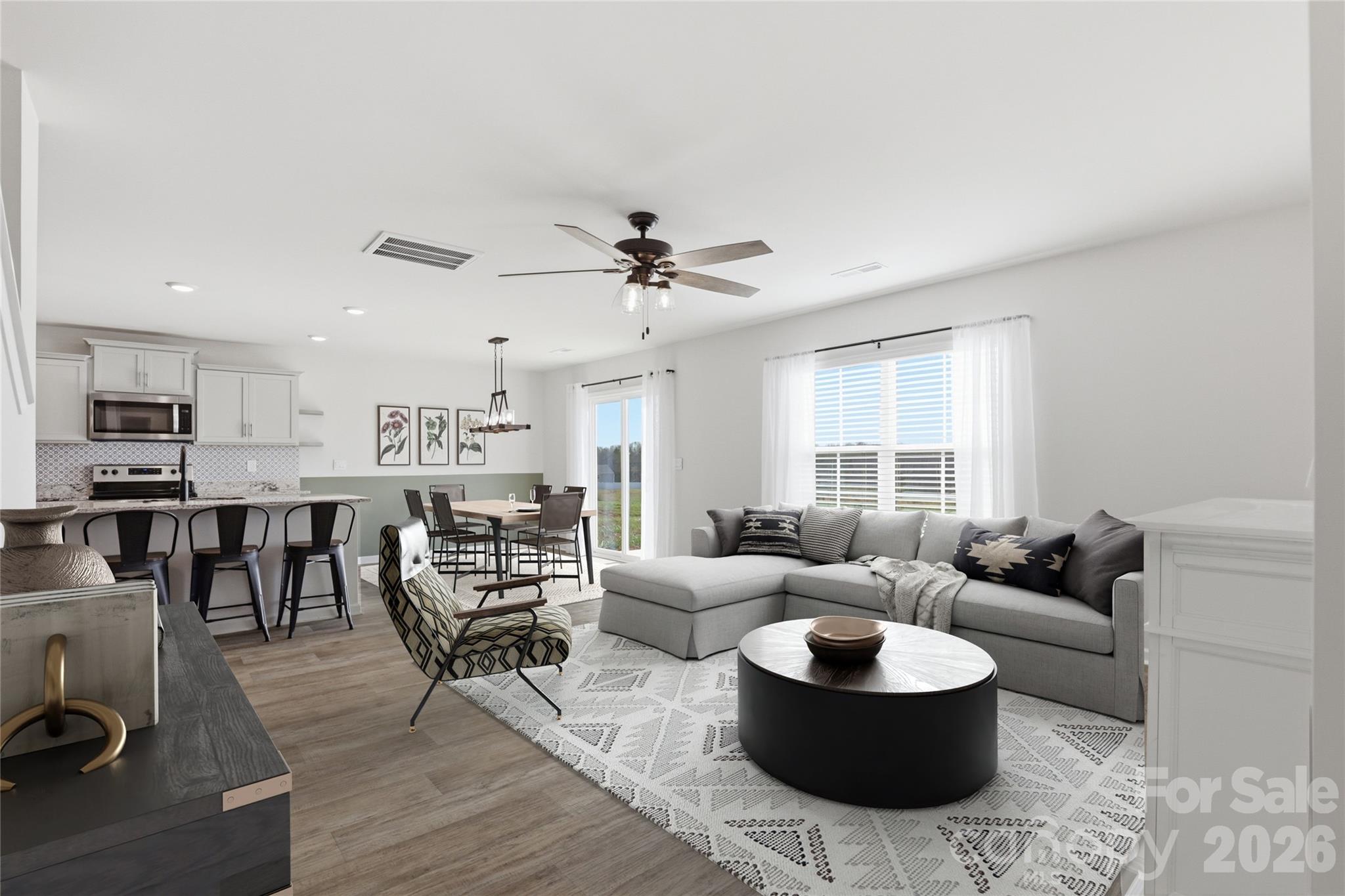 221 Culloden Drive — Mocksville