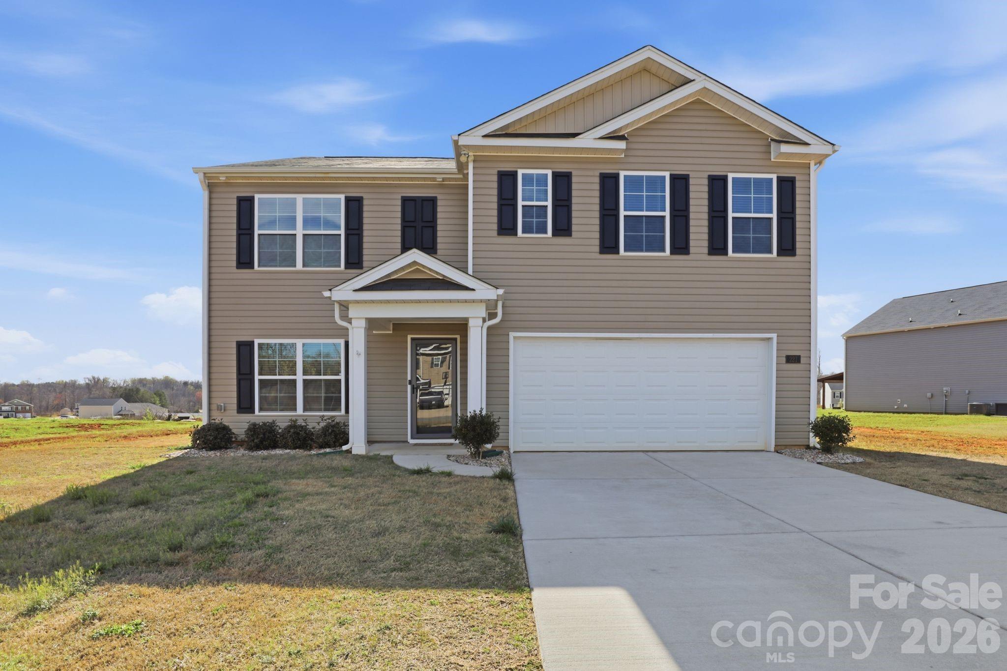 221 Culloden Drive — Mocksville