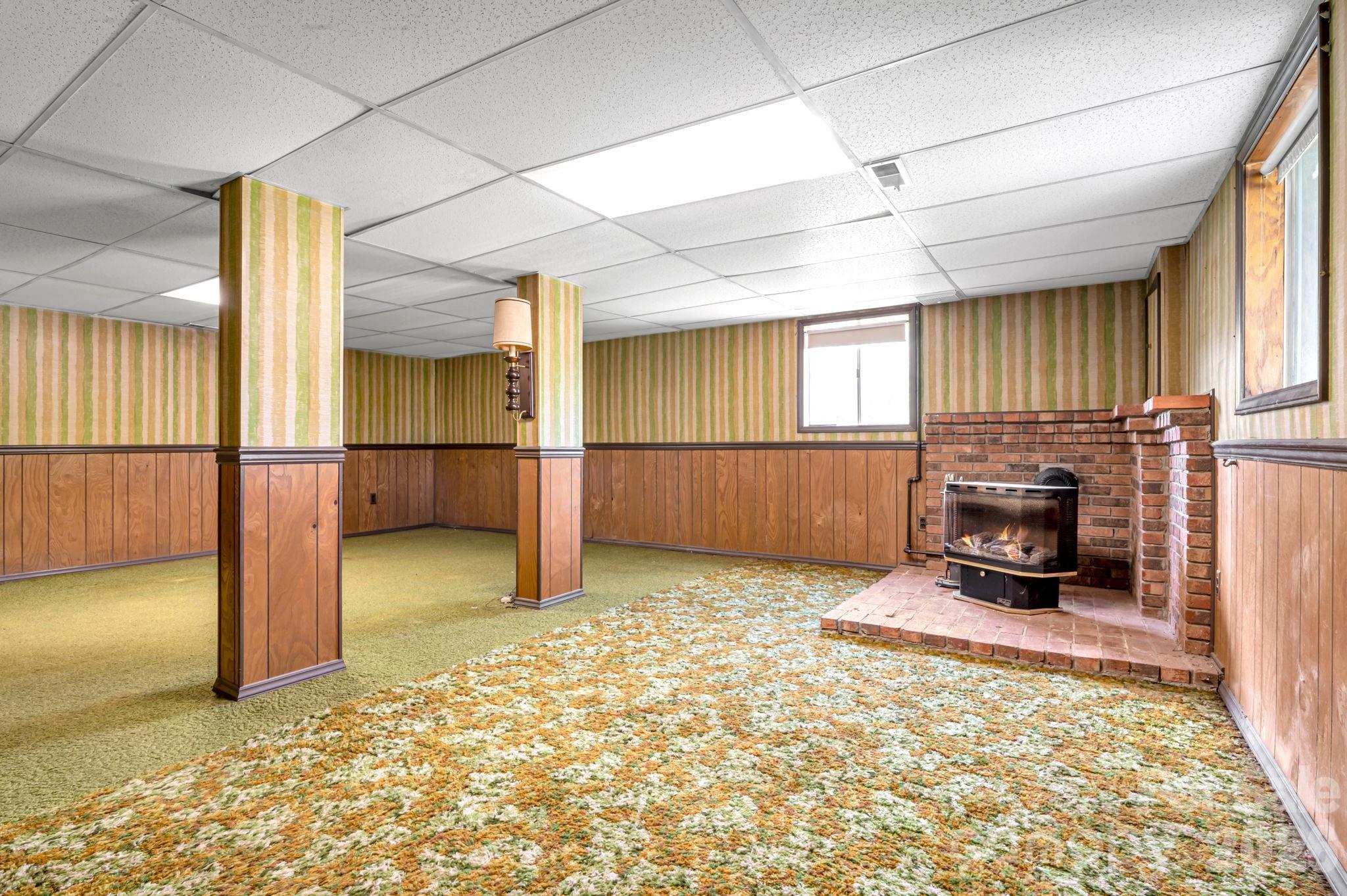 167 Mount Carmel Road — Asheville