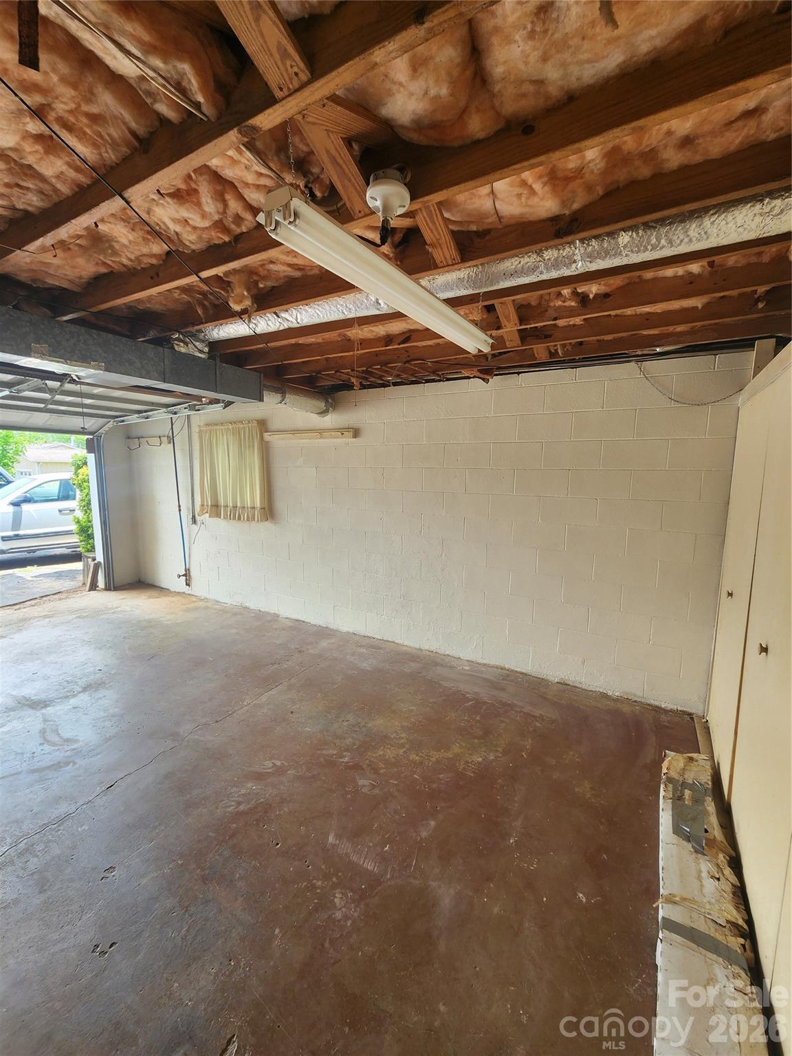 167 Mount Carmel Road — Asheville