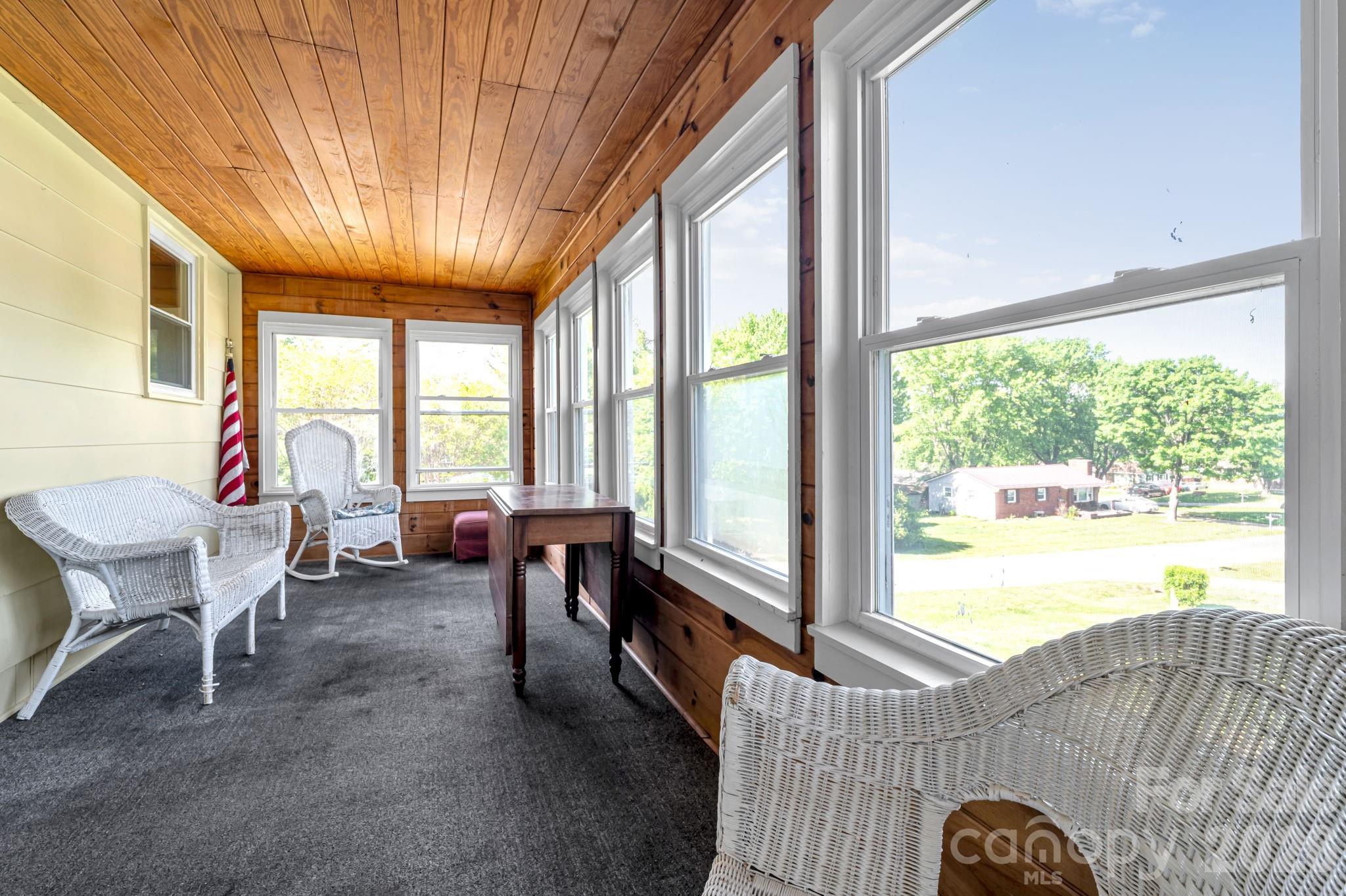 167 Mount Carmel Road — Asheville