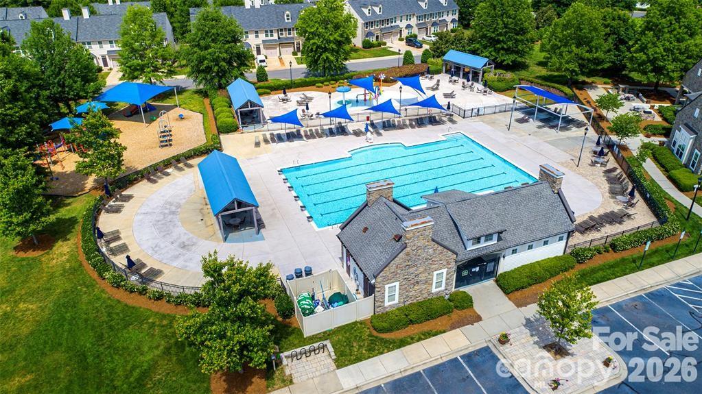 9740 Springholm Drive — Charlotte