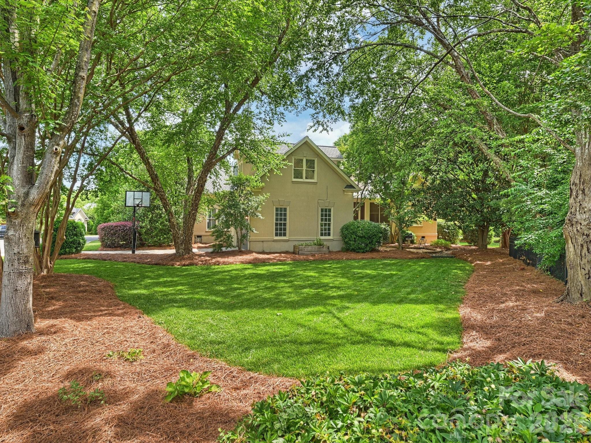 10841 Congressional Club Drive — Charlotte