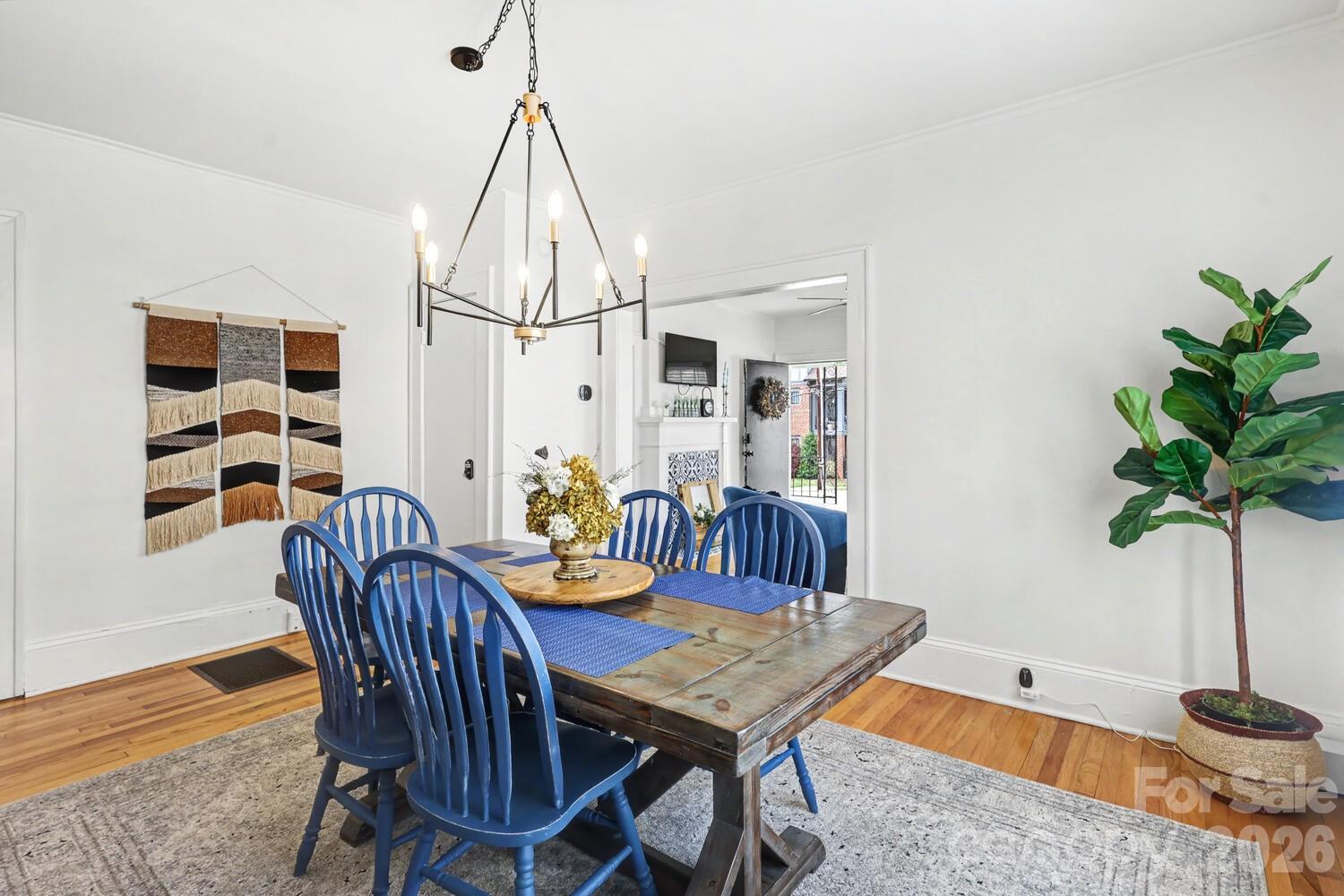 335 S Torrence Street — Charlotte