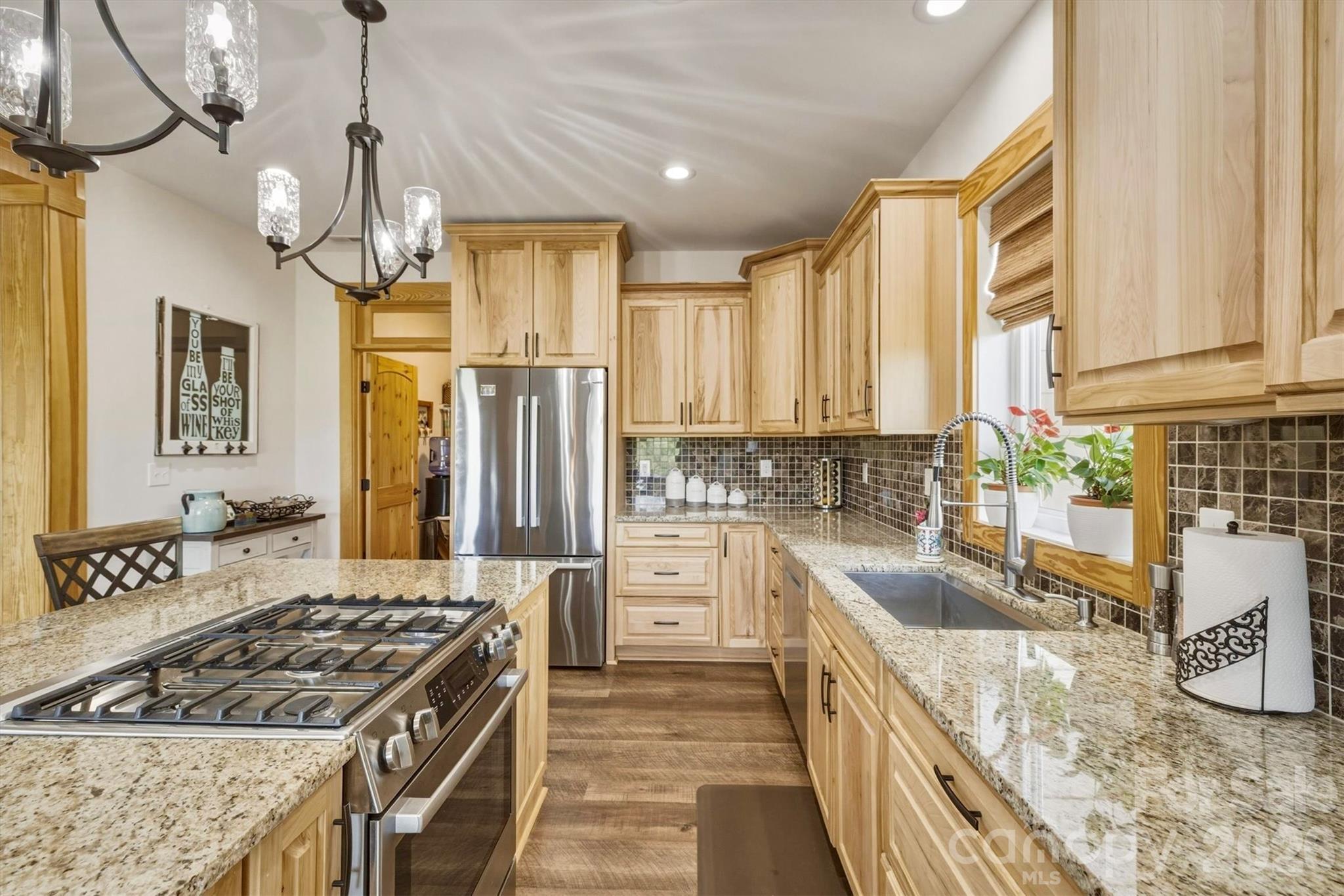 1510 High Valley Way — Lenoir