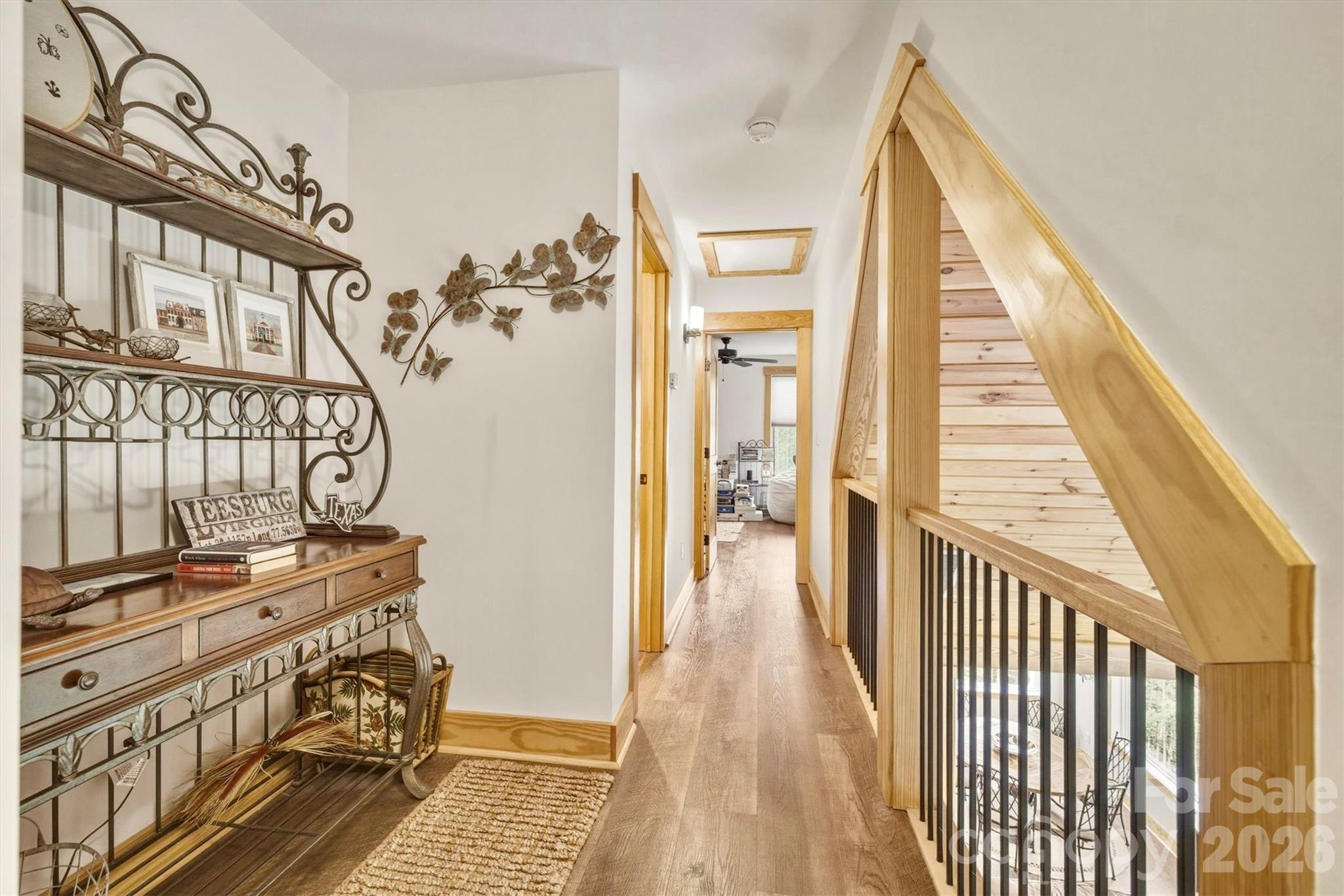 1510 High Valley Way — Lenoir