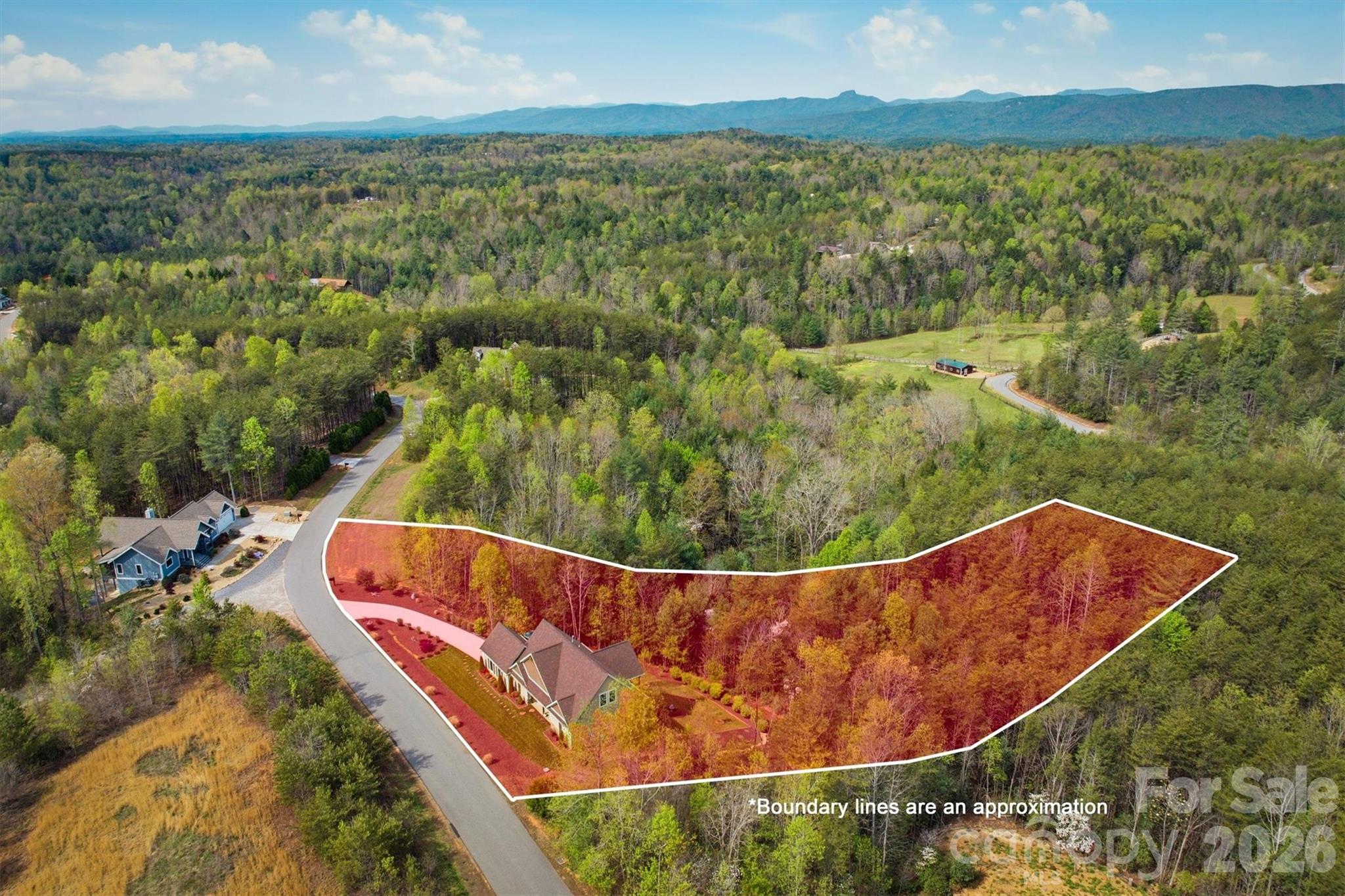 1510 High Valley Way — Lenoir