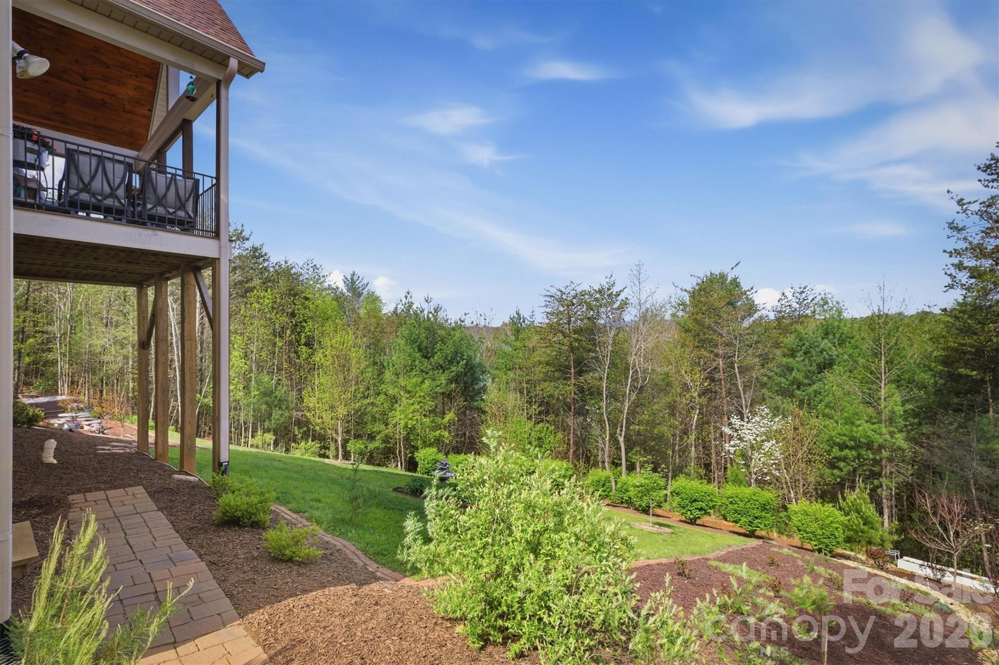 1510 High Valley Way — Lenoir