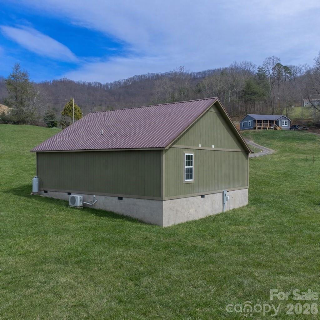 3240 Old Henson Cove Road — Canton