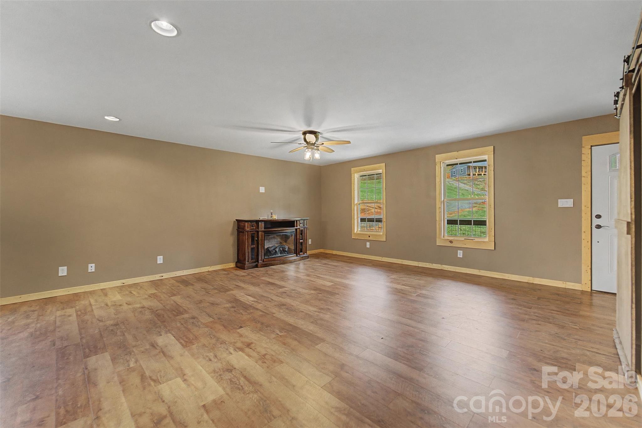 3240 Old Henson Cove Road — Canton