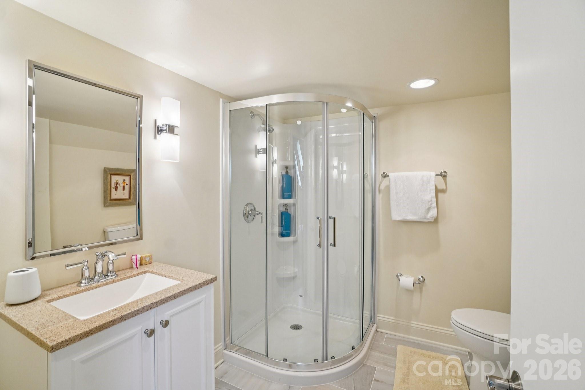133 Falls Summit Road — Hendersonville