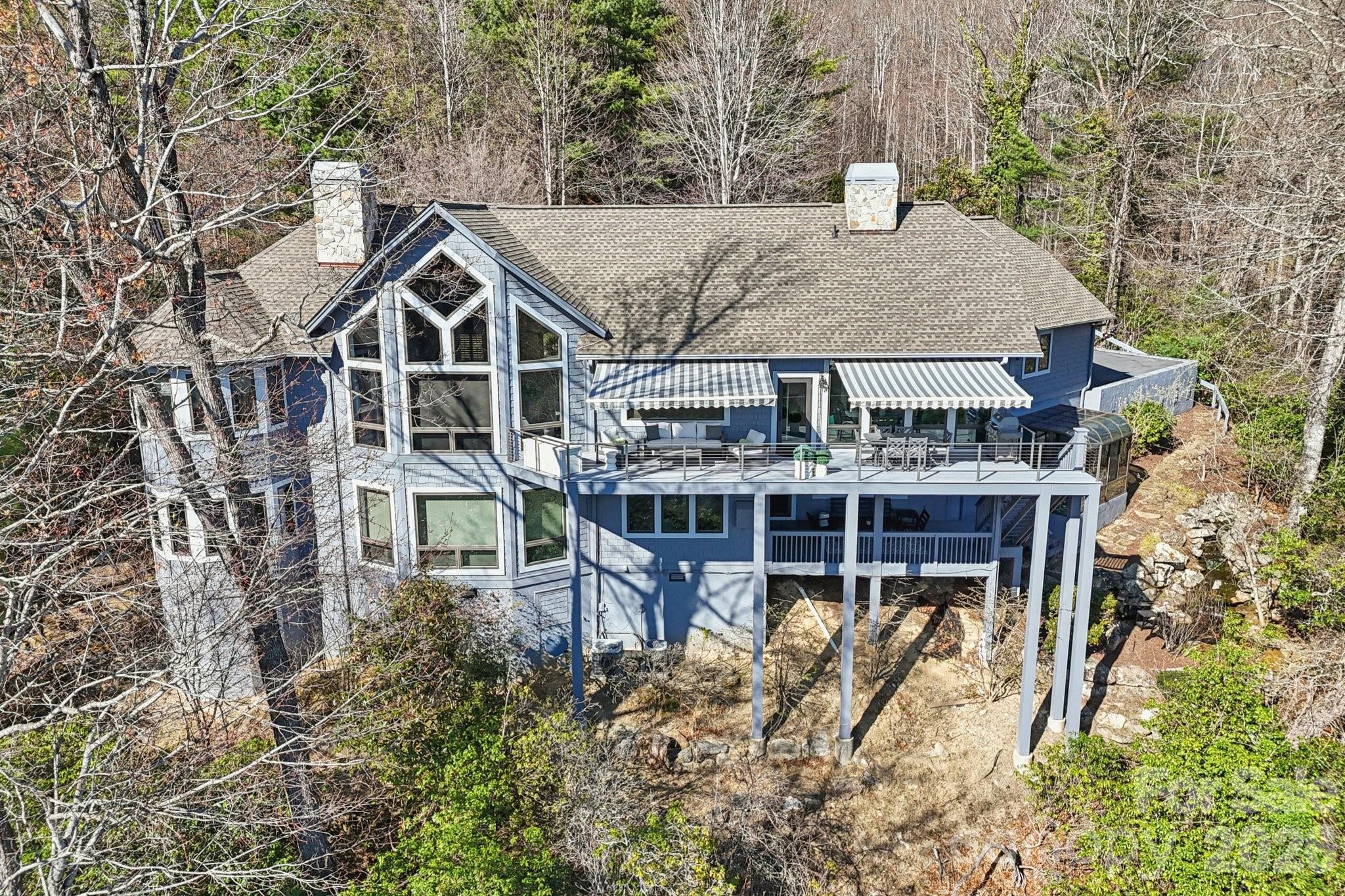 133 Falls Summit Road — Hendersonville