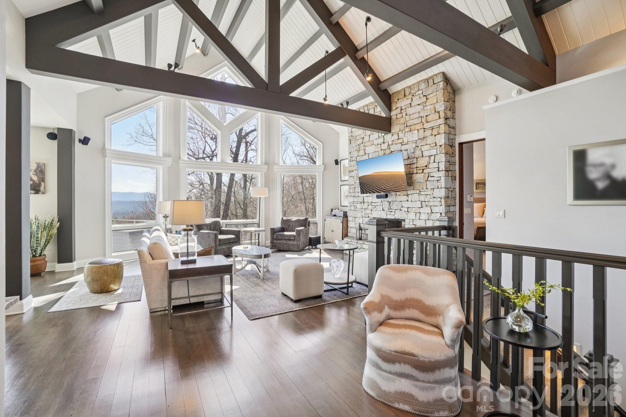 133 Falls Summit Road — Hendersonville