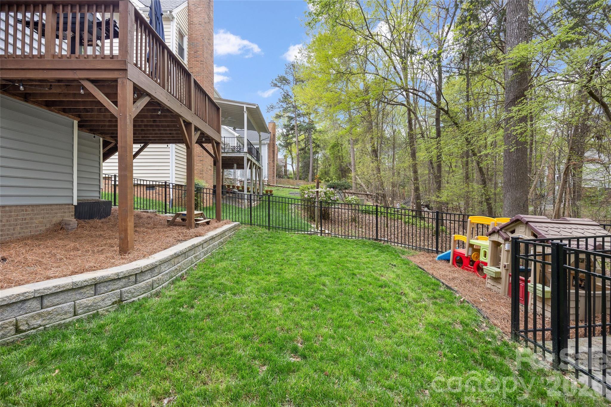 5904 Chalyce Lane — Charlotte