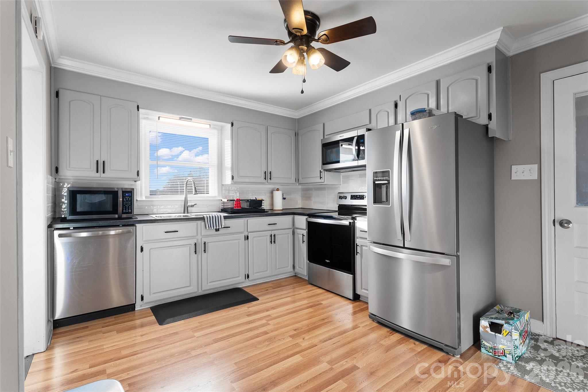 871 Saluda Road — Chester