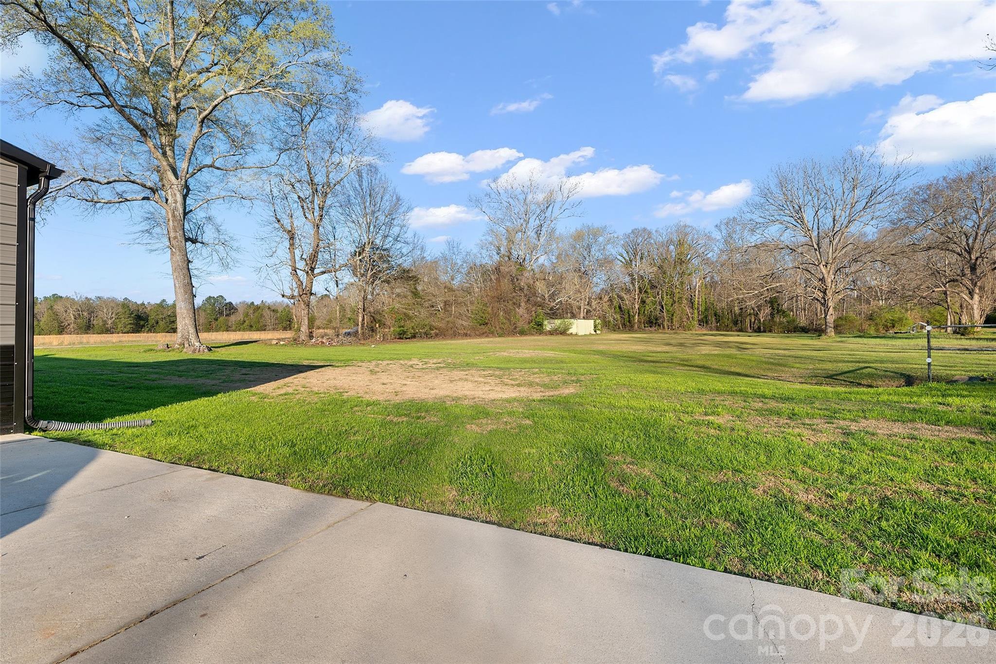 871 Saluda Road — Chester