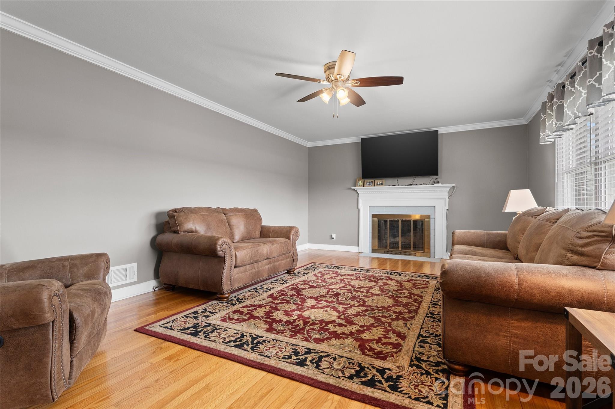 871 Saluda Road — Chester