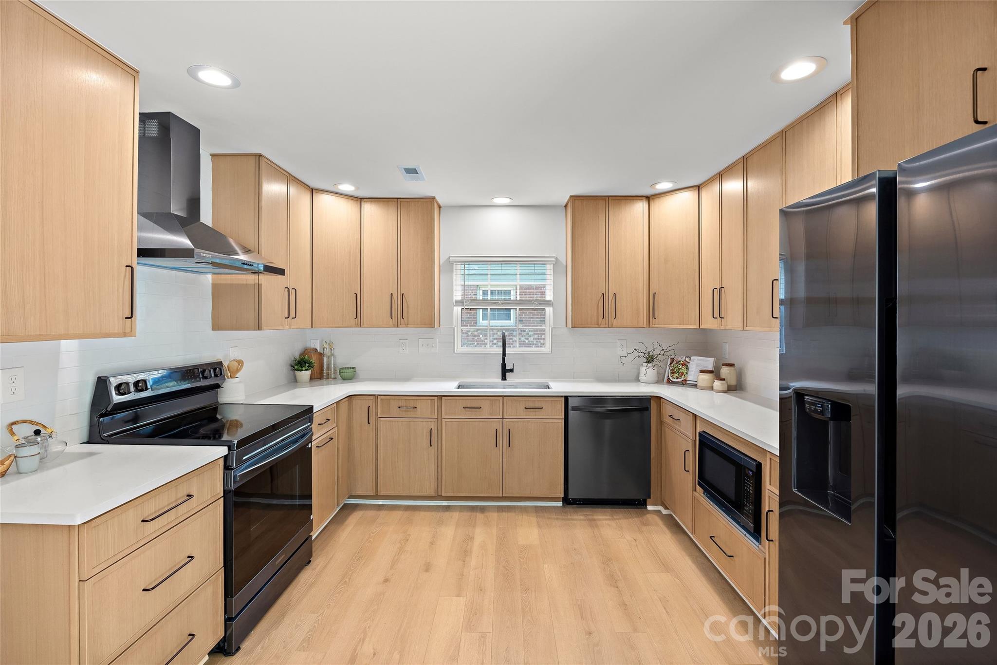 2000 Kilborne Drive — Charlotte