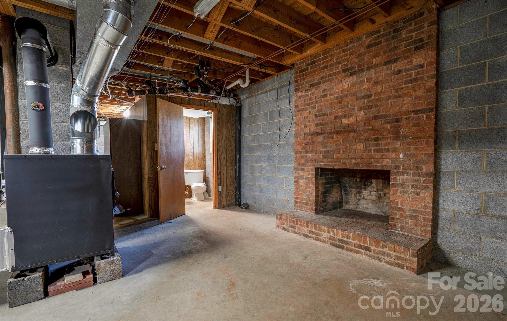 1803 David Drive — Shelby