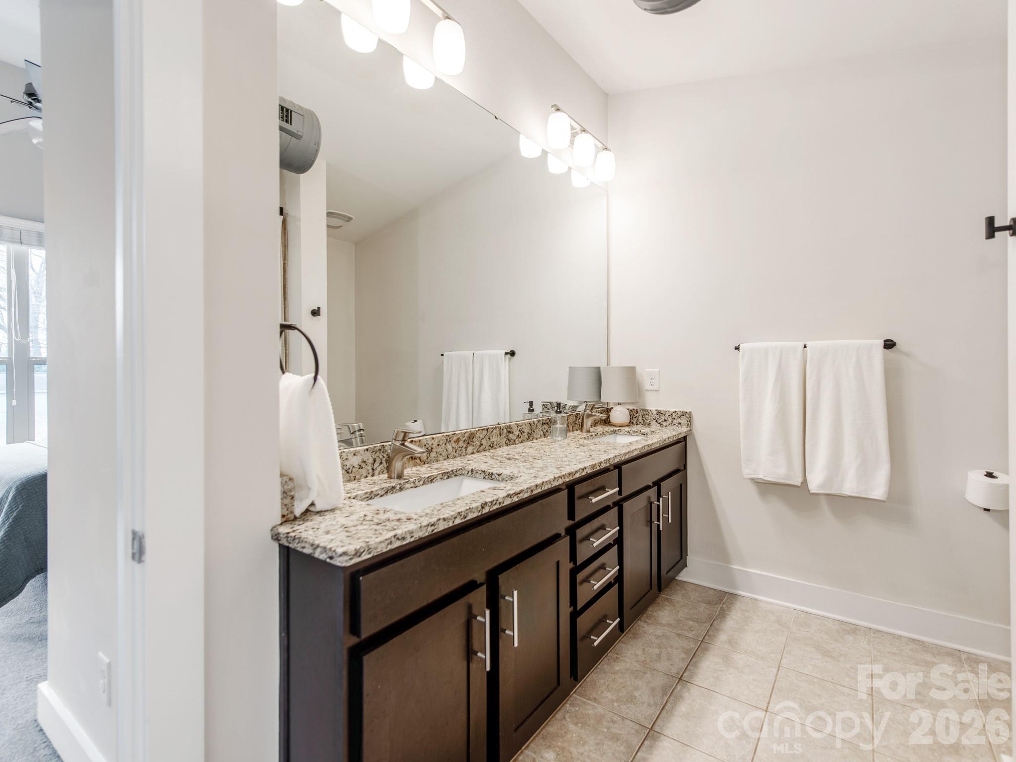 3539 Spencer Street — Charlotte