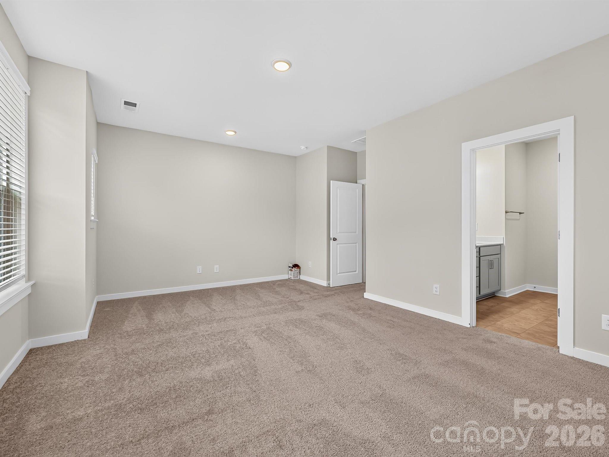 1136 Bismuth Lane — Charlotte