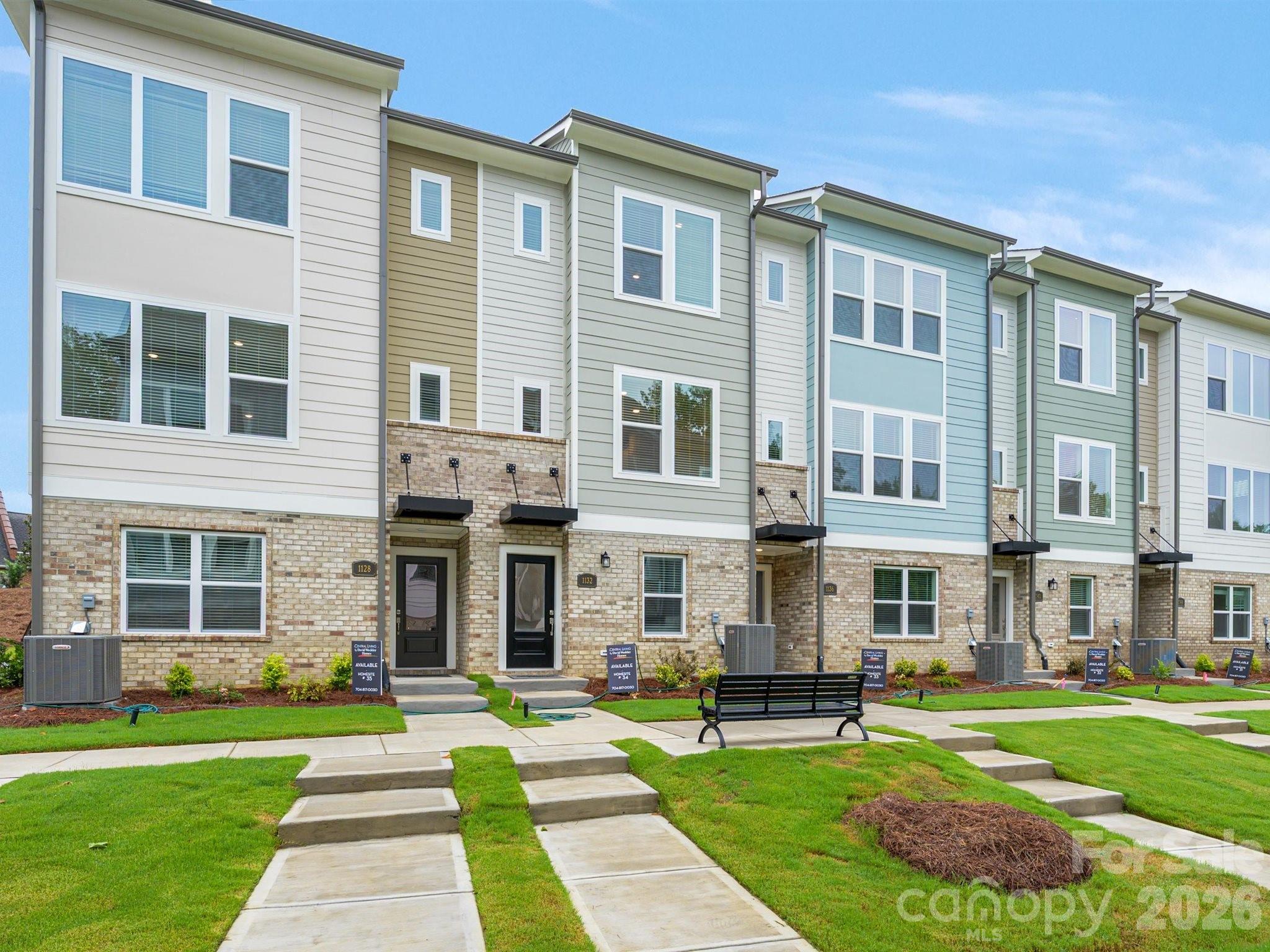 1136 Bismuth Lane — Charlotte
