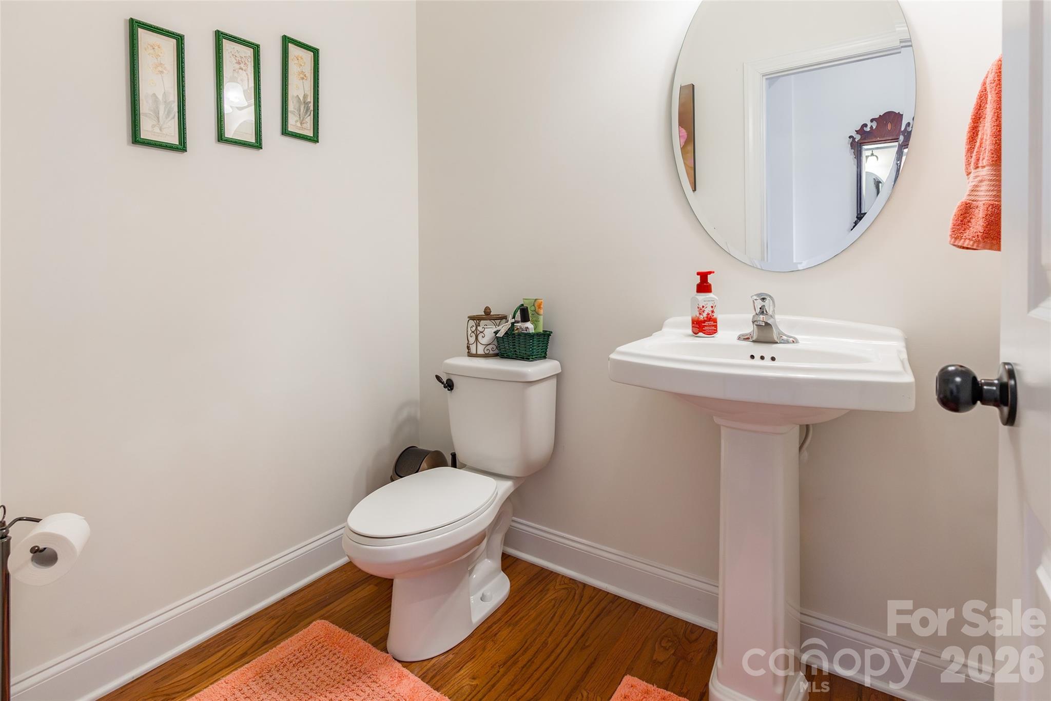 1105 Mantell Road — Lancaster