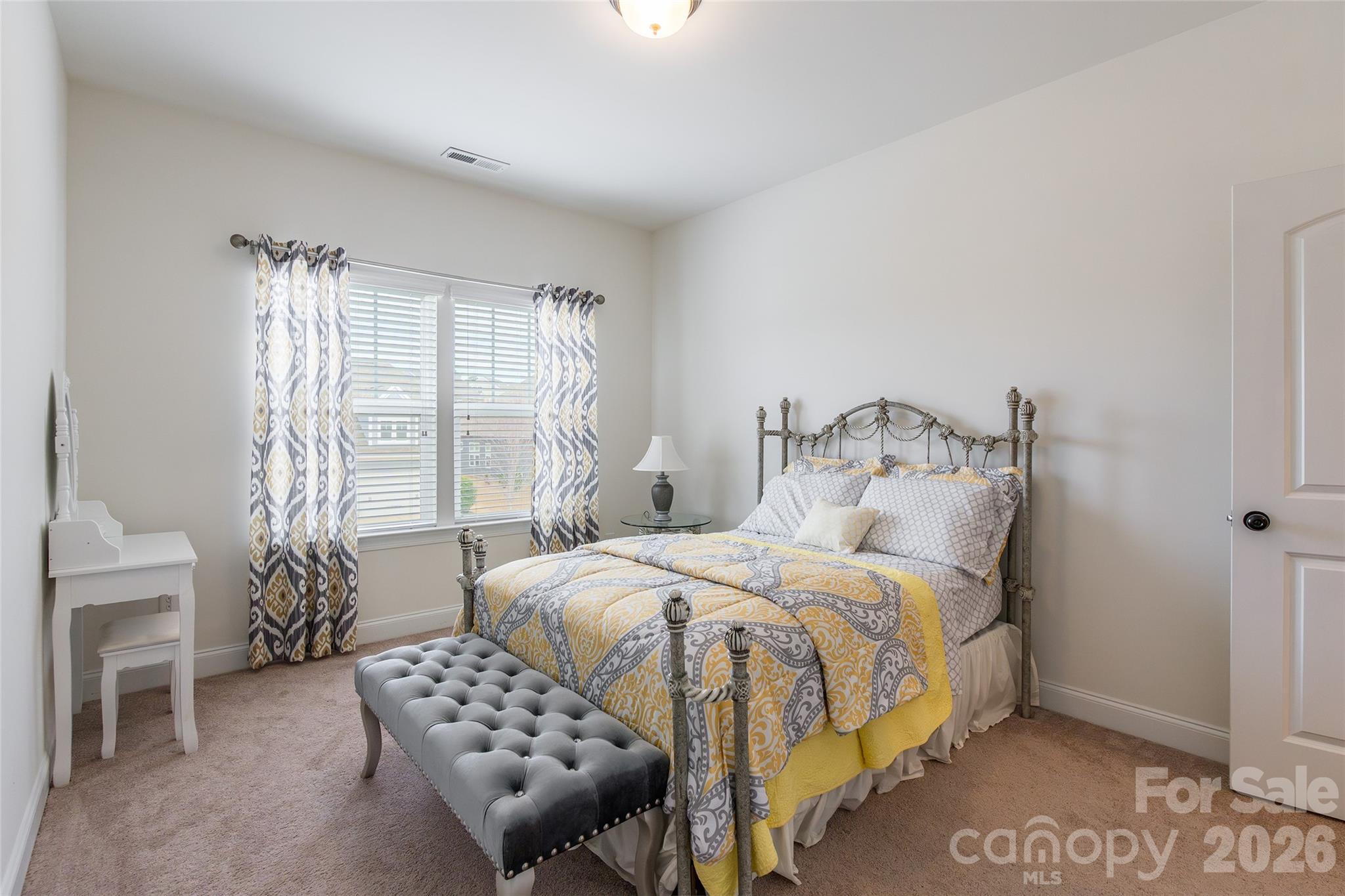 1105 Mantell Road — Lancaster
