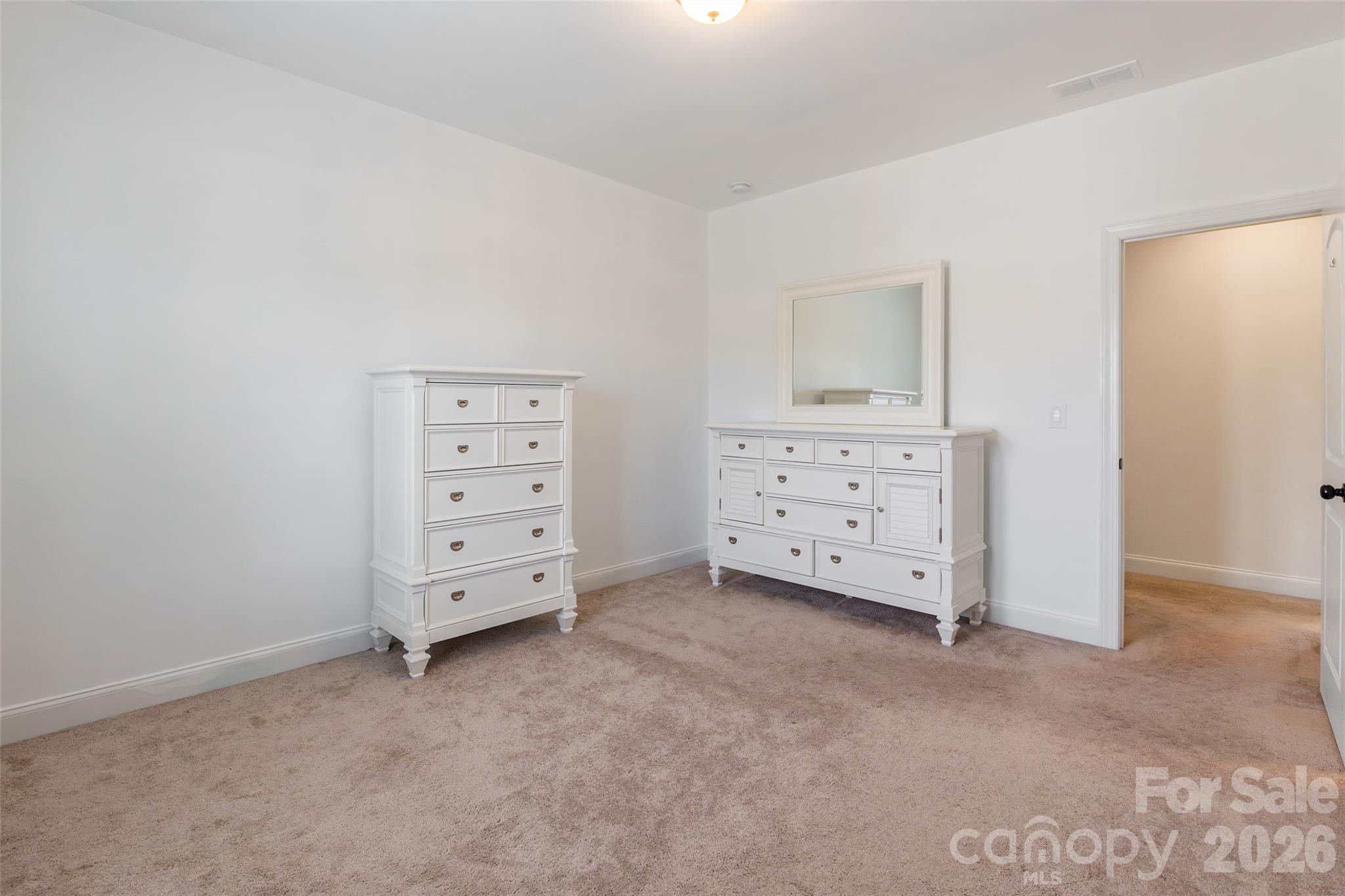 1105 Mantell Road — Lancaster