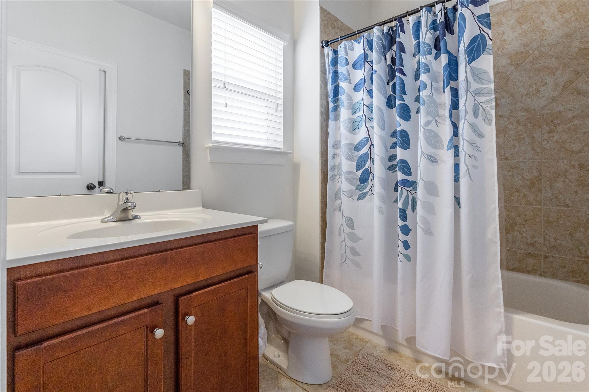 1105 Mantell Road — Lancaster